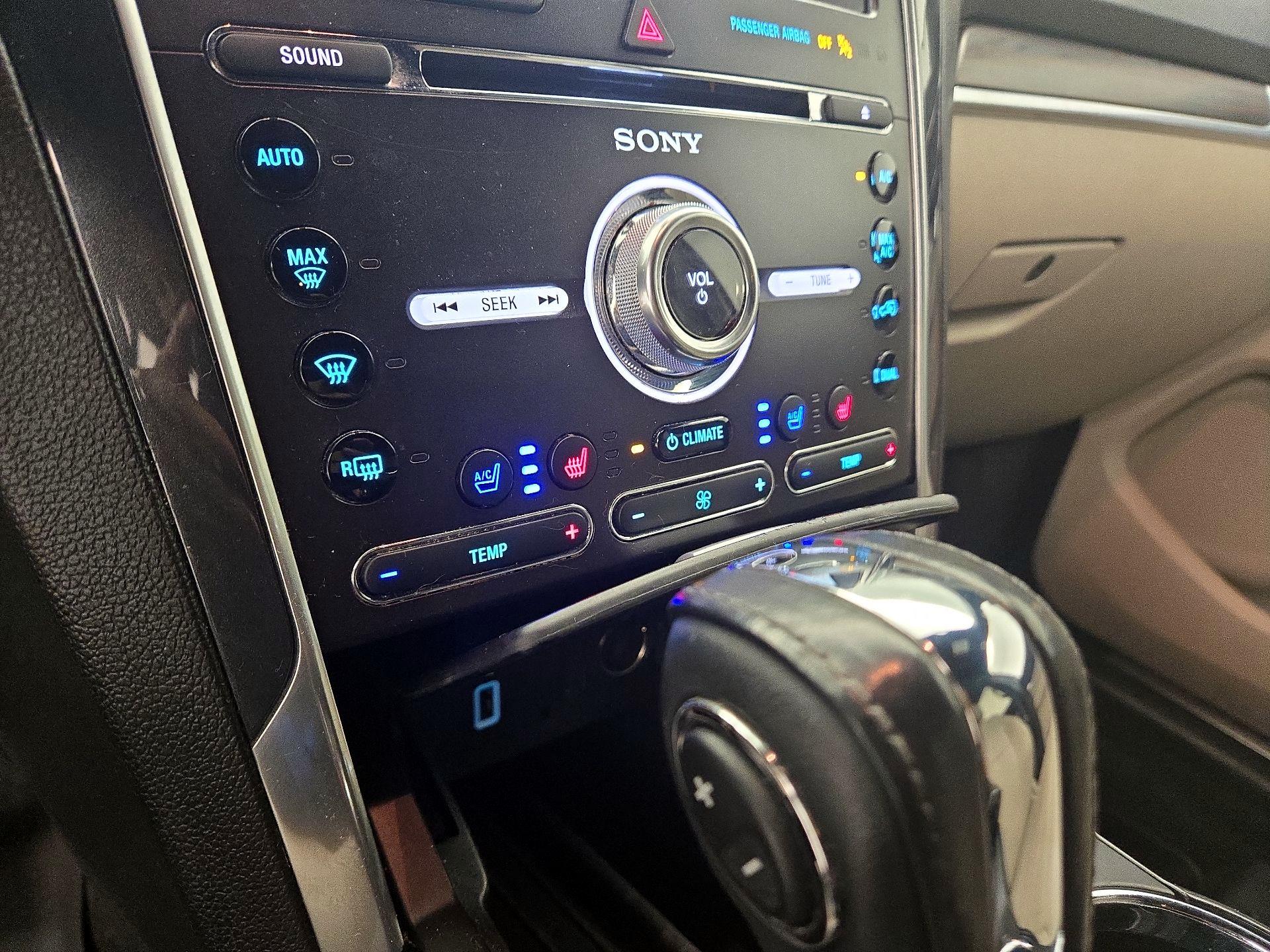 Thumbnail: 2018 Ford Explorer - 17