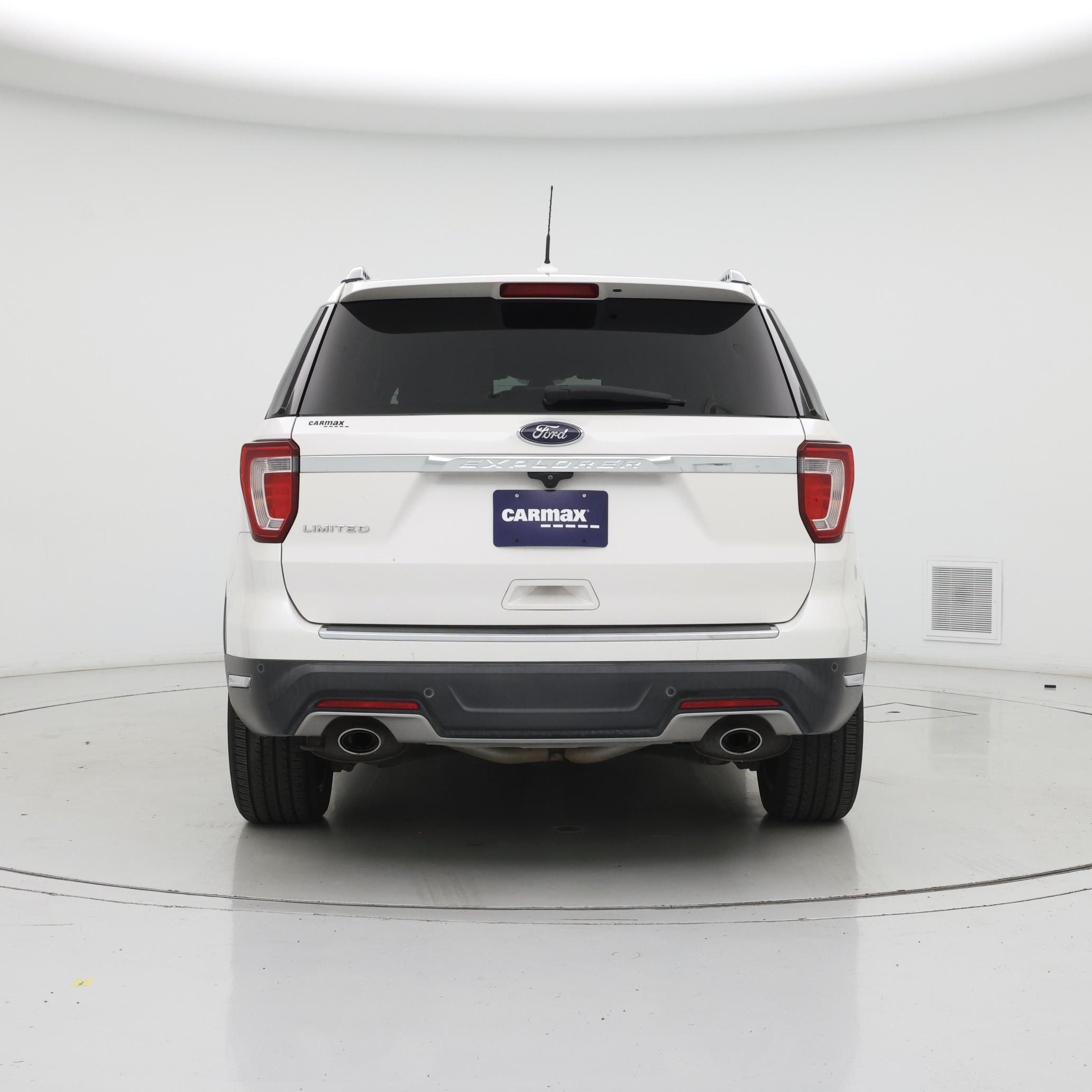 Thumbnail: 2018 Ford Explorer - 6