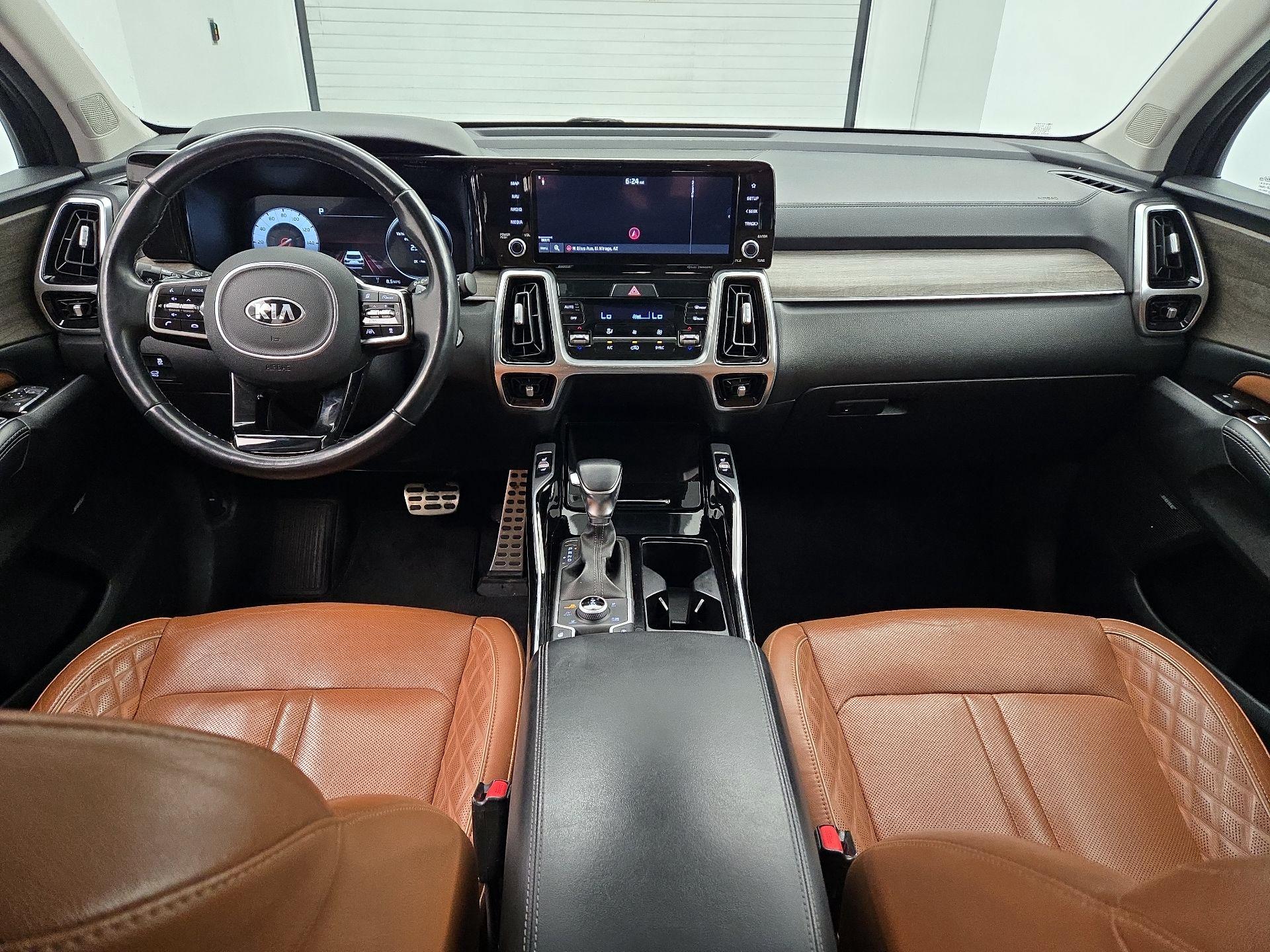 Thumbnail: 2021 Kia Sorento - 9