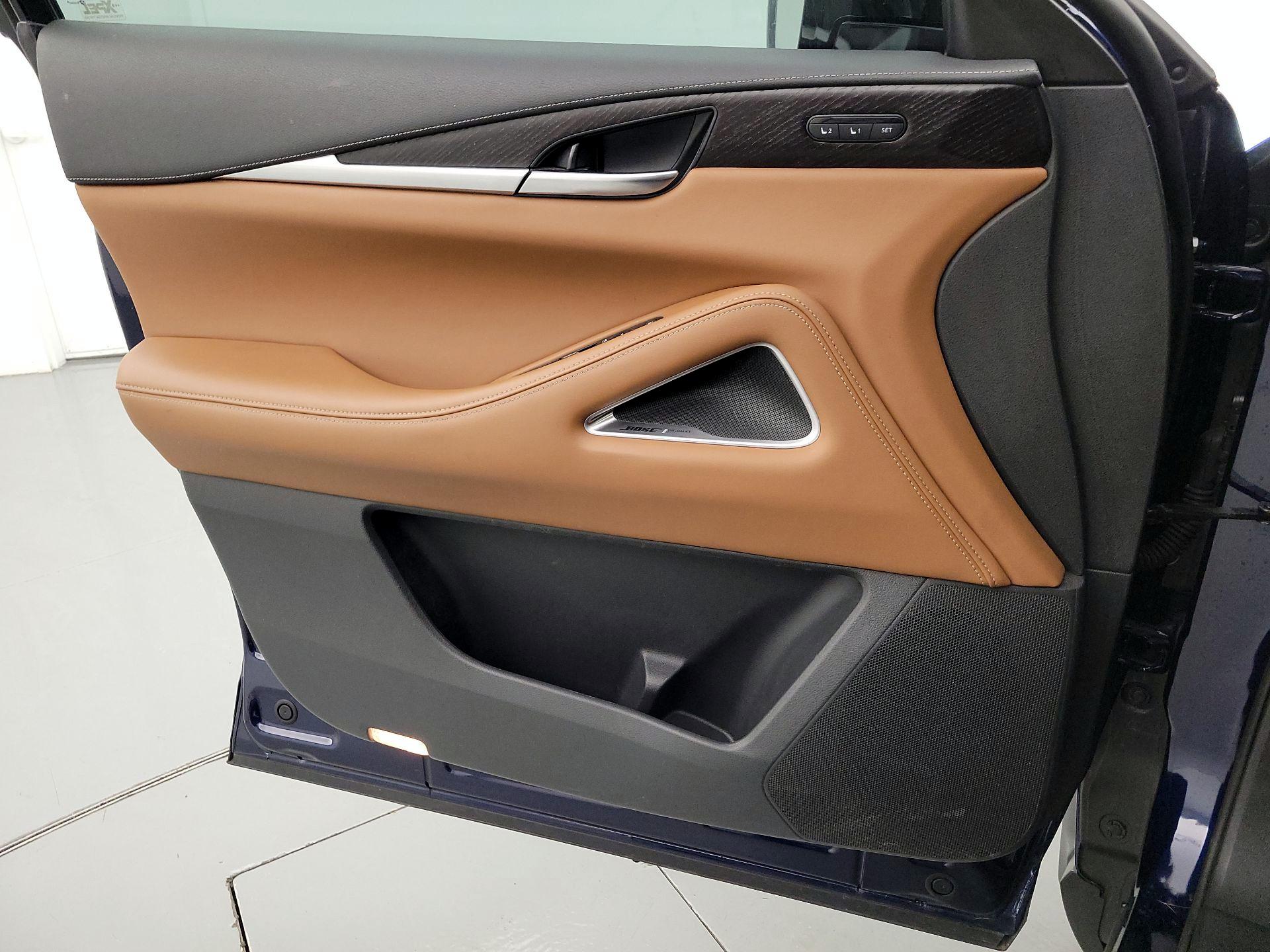 Thumbnail: 2023 INFINITI QX60 - 12