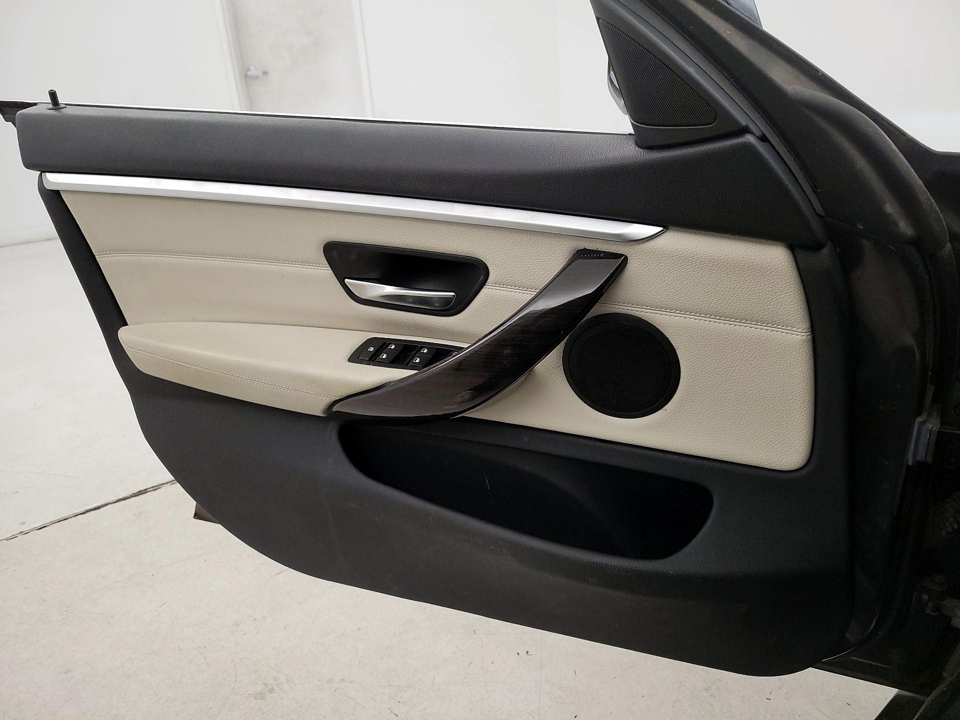 Thumbnail: 2016 BMW 4 Series - 12