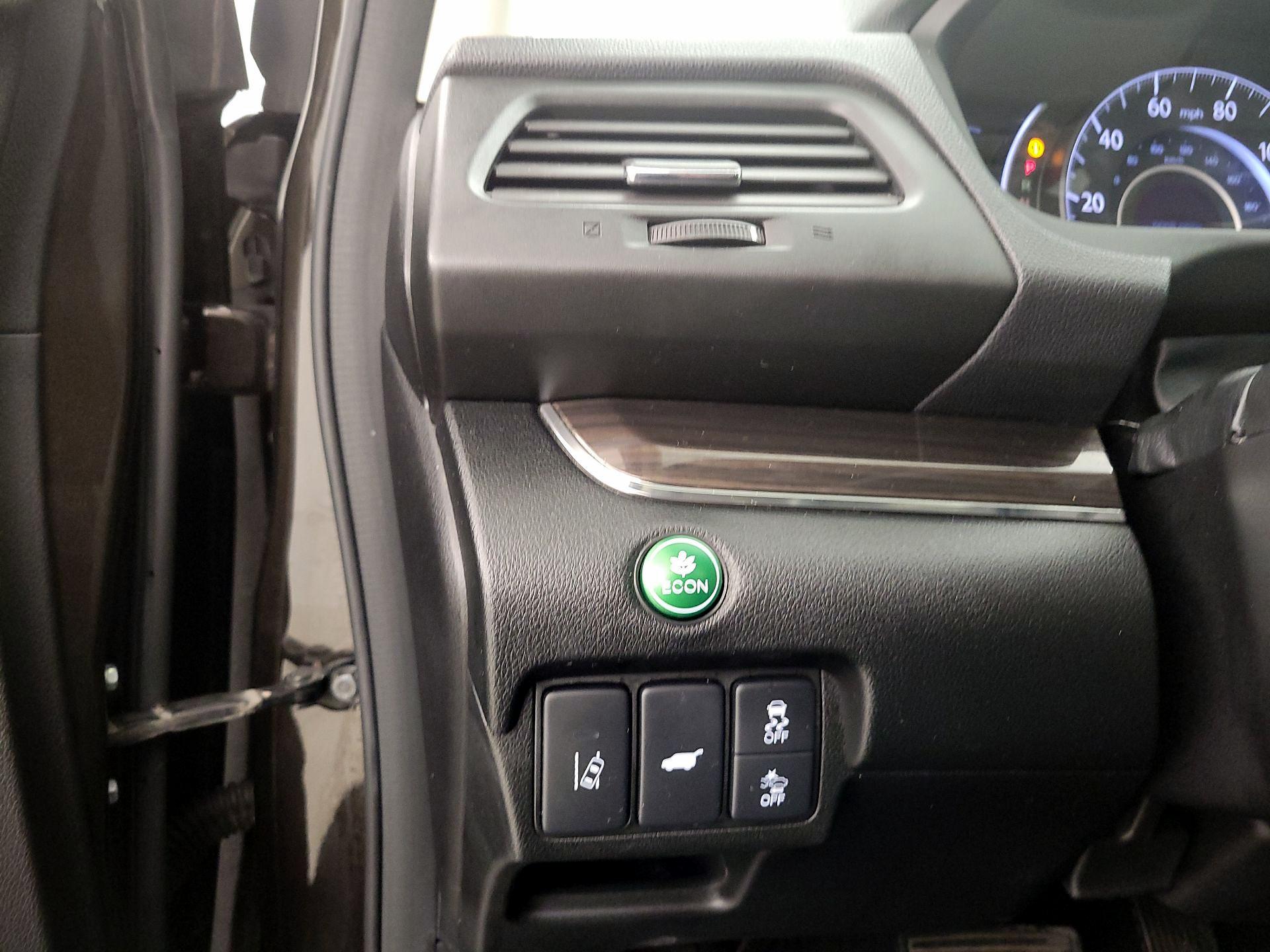 Thumbnail: 2015 Honda CR-V - 13