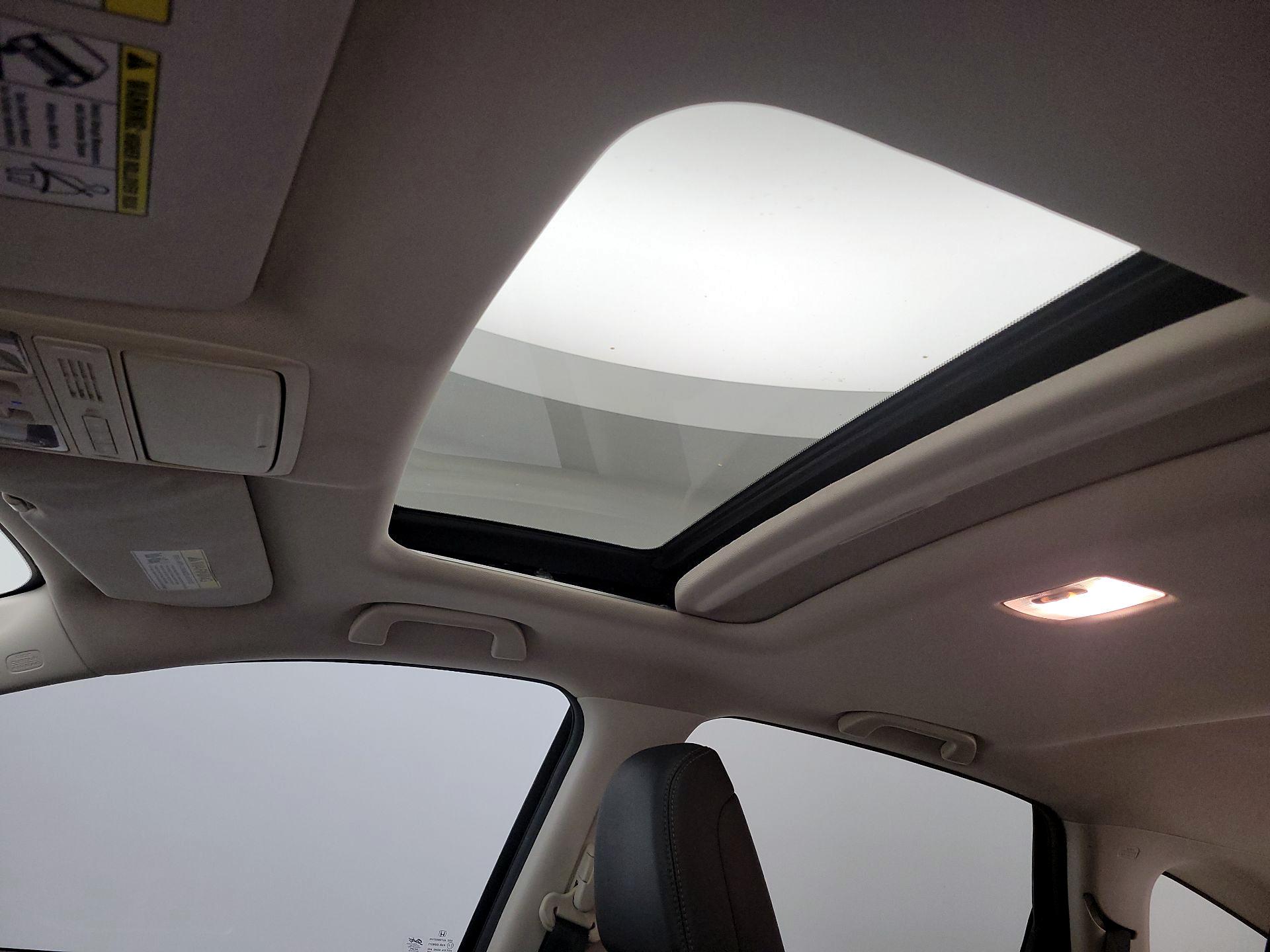 Thumbnail: 2015 Honda CR-V - 18