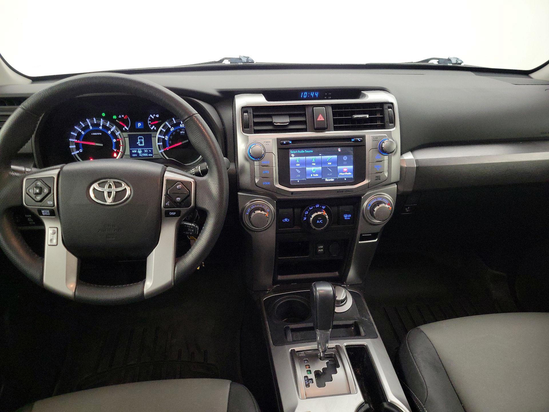 Thumbnail: 2019 Toyota 4Runner - 9