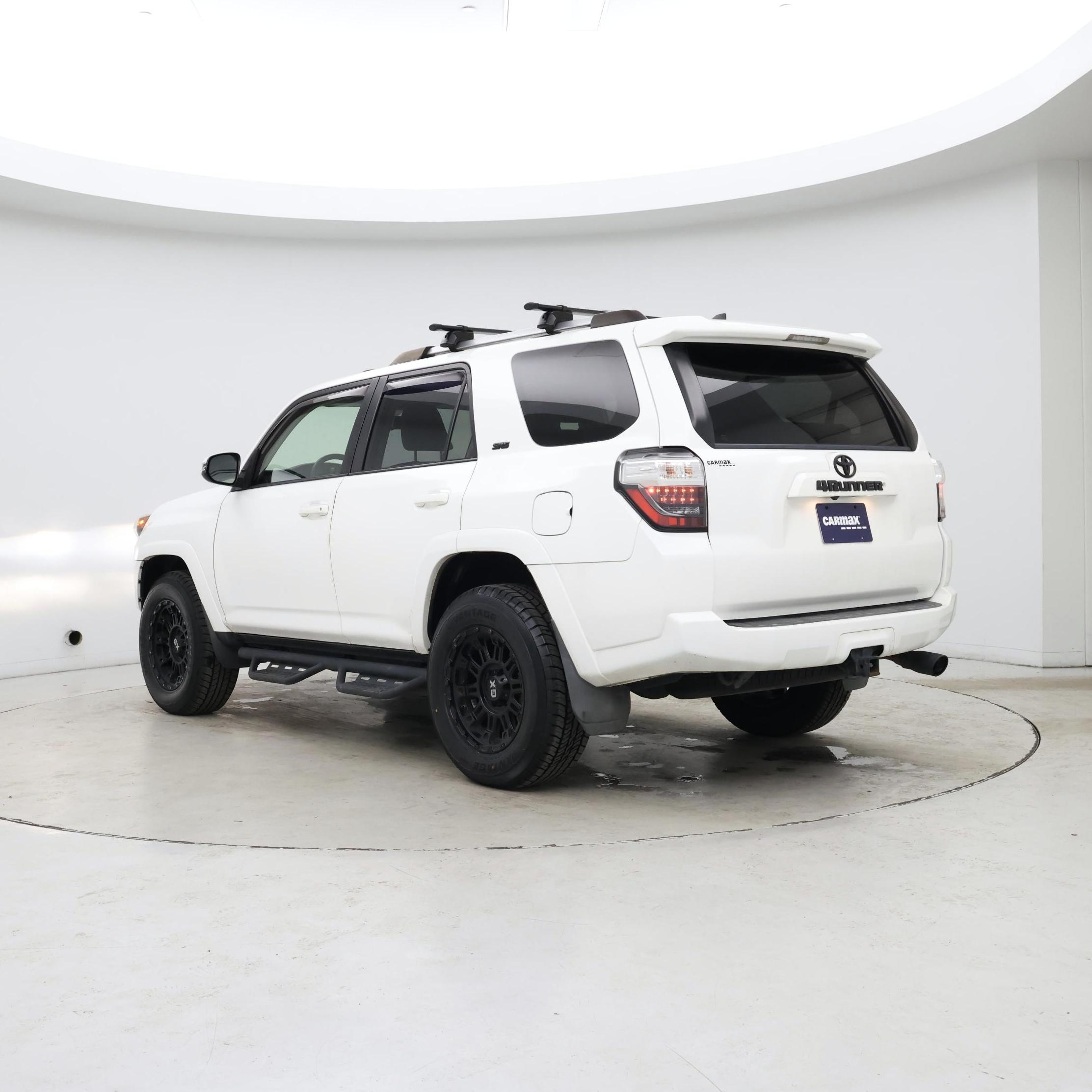 Thumbnail: 2019 Toyota 4Runner - 2