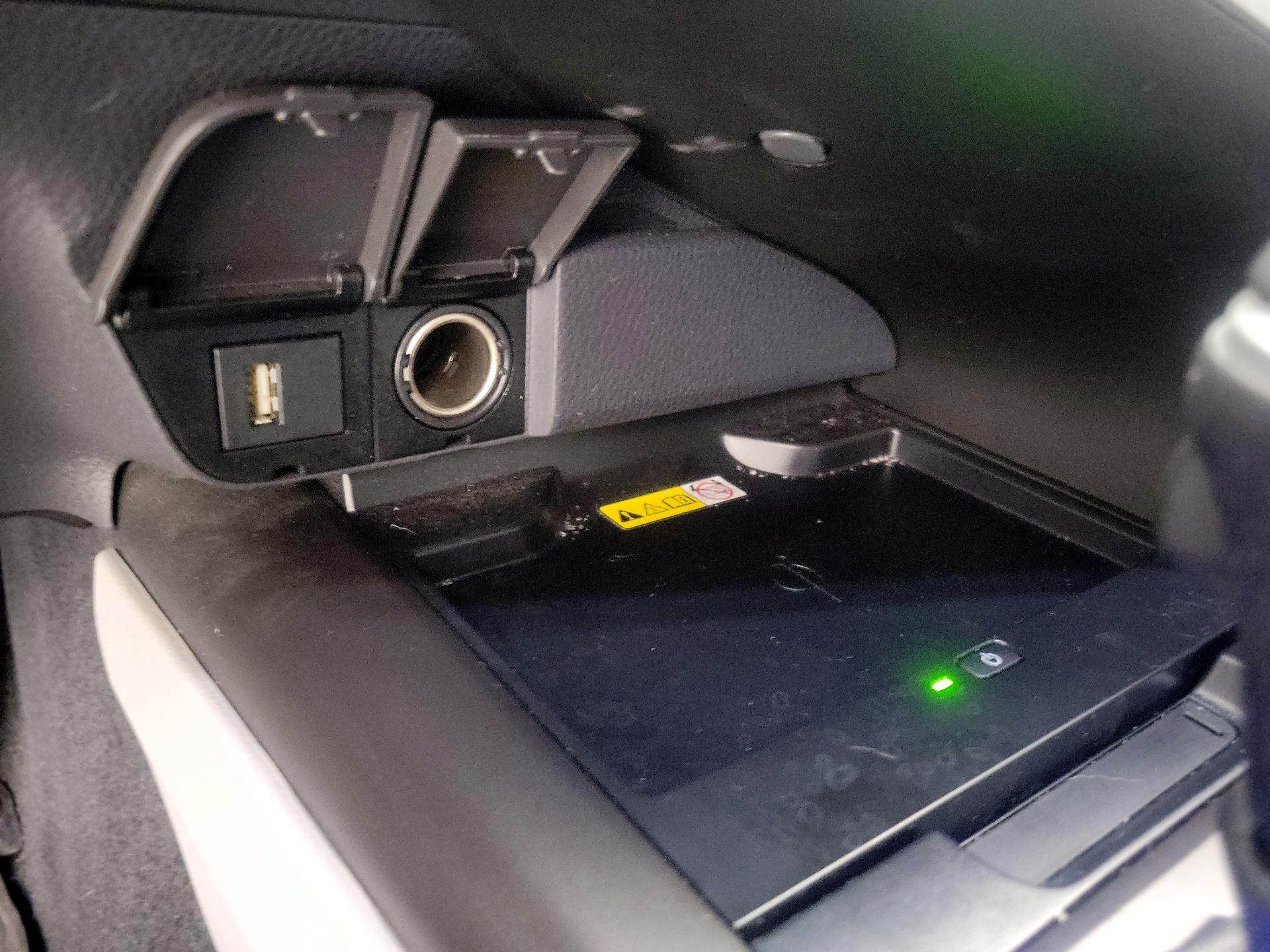 Thumbnail: 2023 Toyota Camry - 18