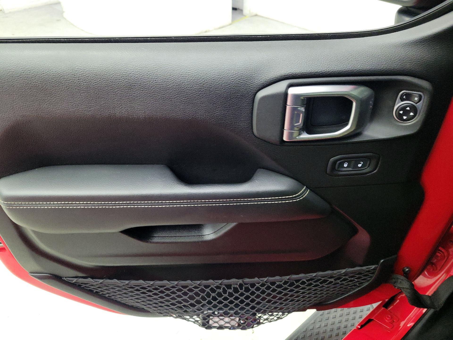 Thumbnail: 2020 Jeep Gladiator - 12