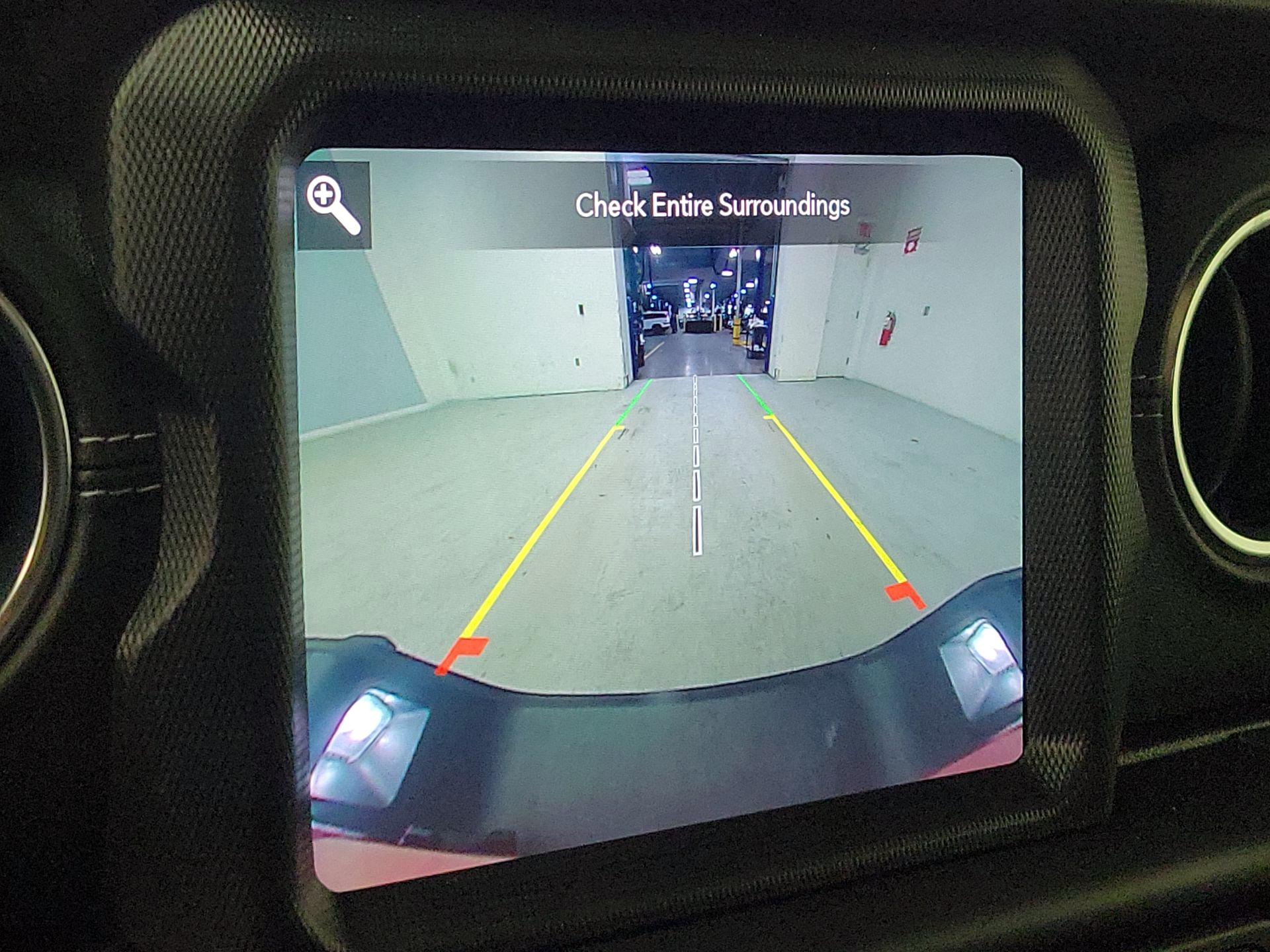 Thumbnail: 2020 Jeep Gladiator - 14