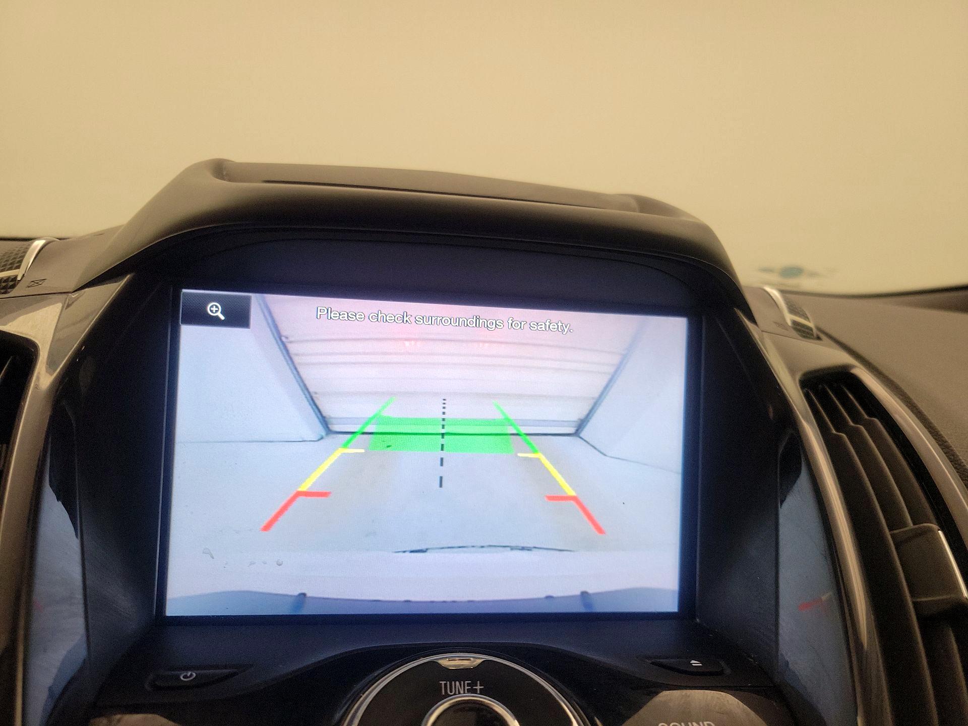 Thumbnail: 2015 Ford Escape - 14