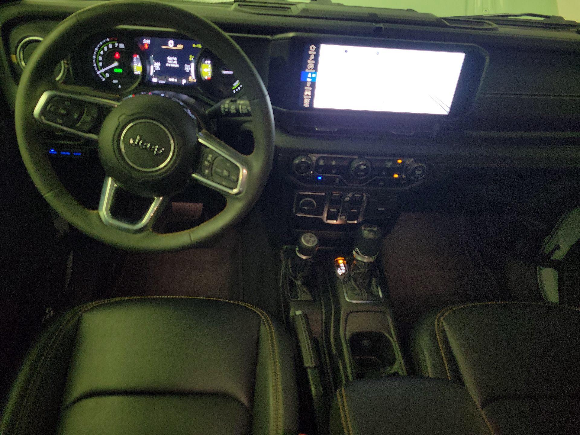 Thumbnail: 2024 Jeep Wrangler - 9