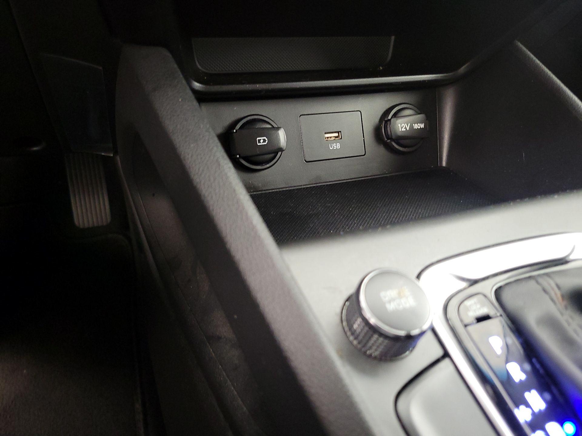 Thumbnail: 2022 Hyundai Kona - 18