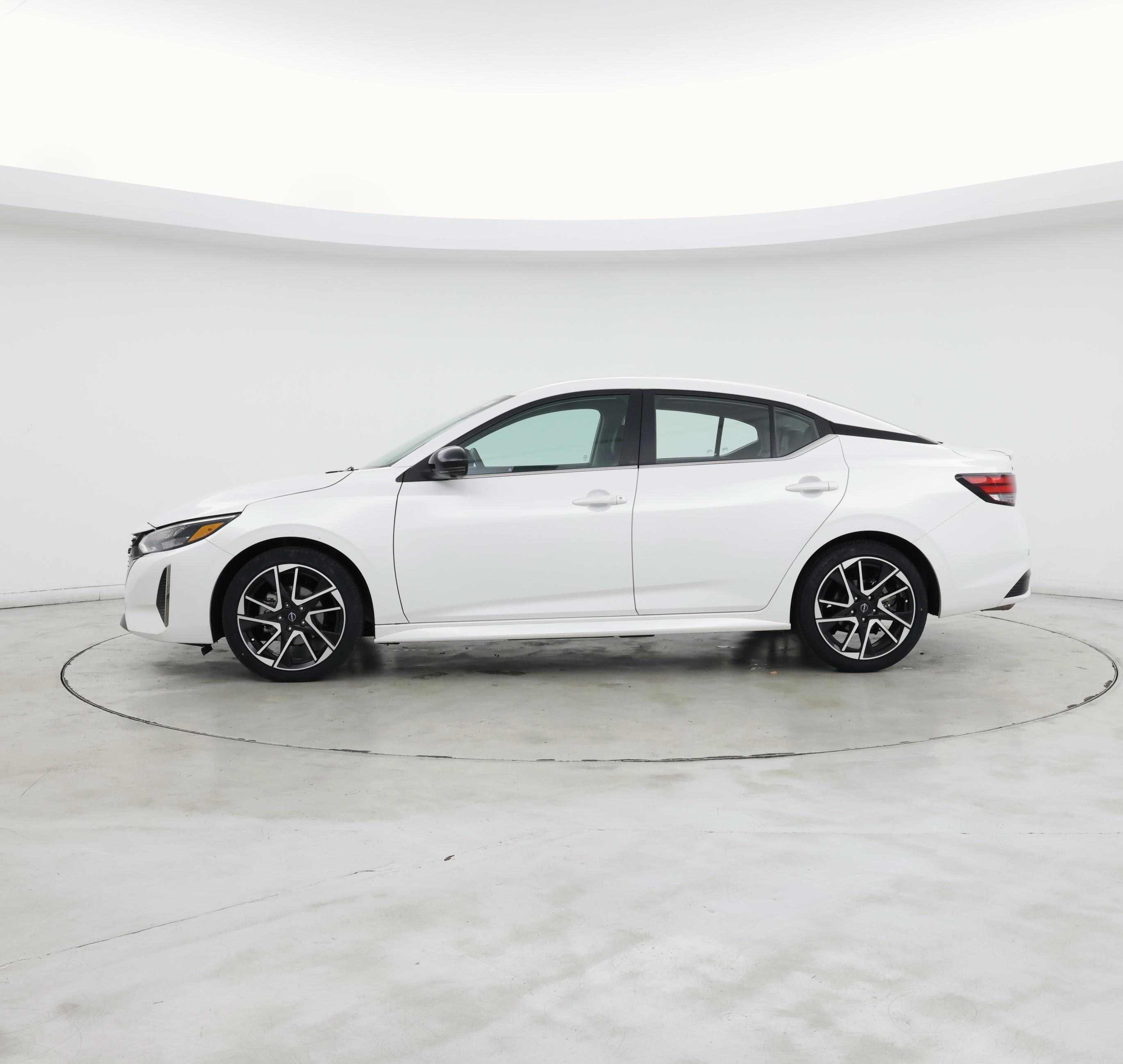 Thumbnail: 2024 Nissan Sentra - 3