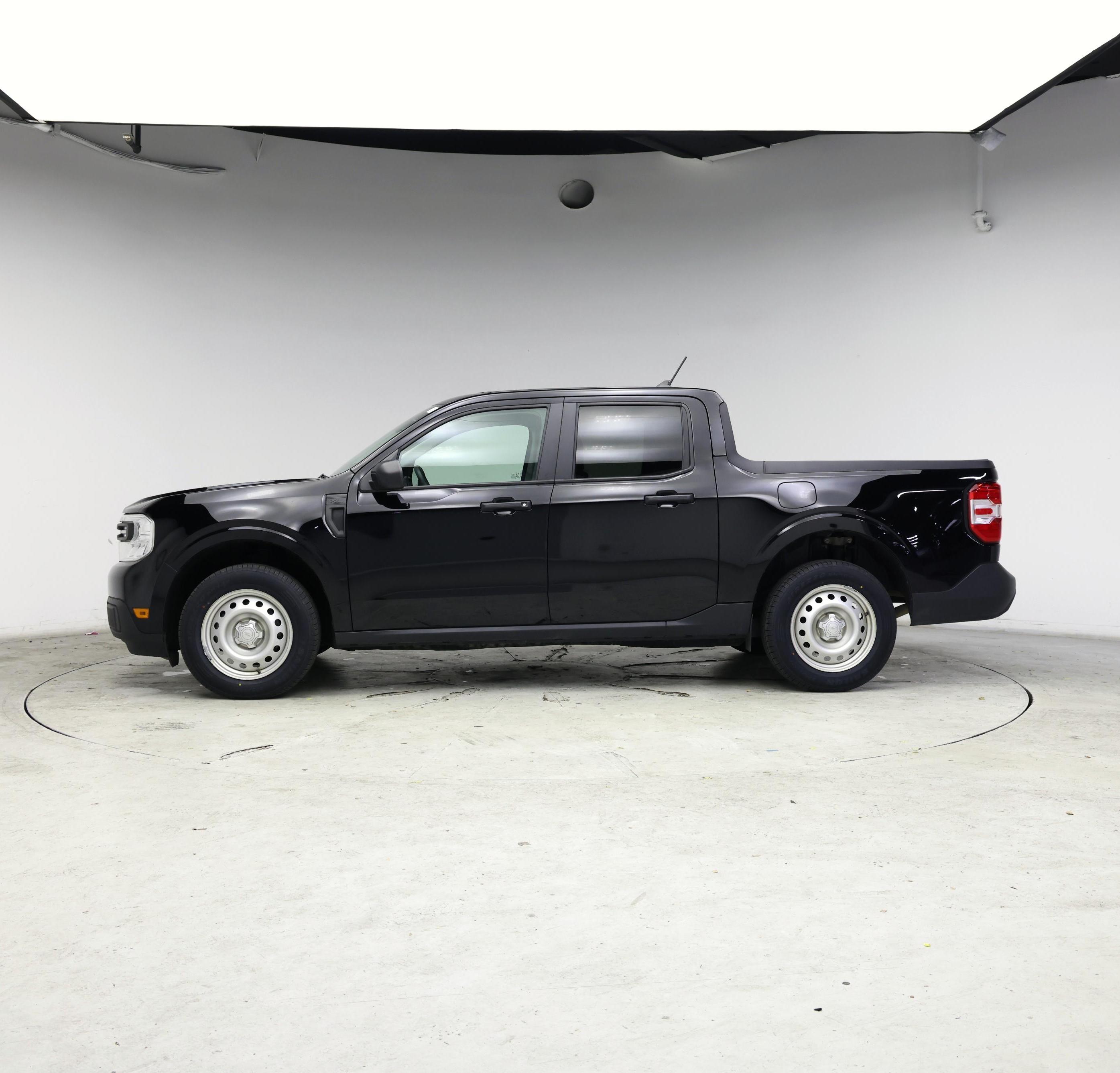 Thumbnail: 2022 Ford Maverick - 3