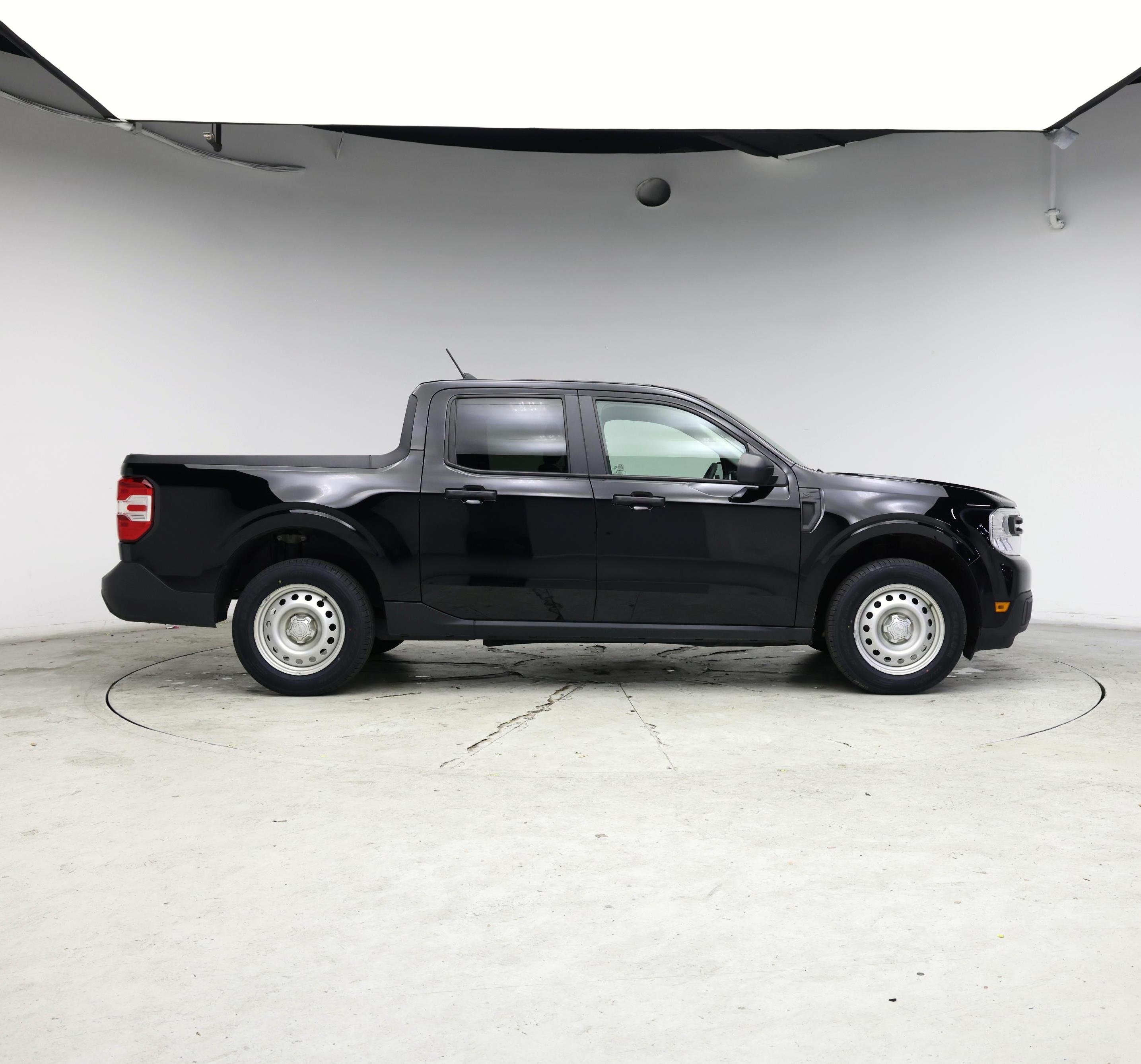 Thumbnail: 2022 Ford Maverick - 7