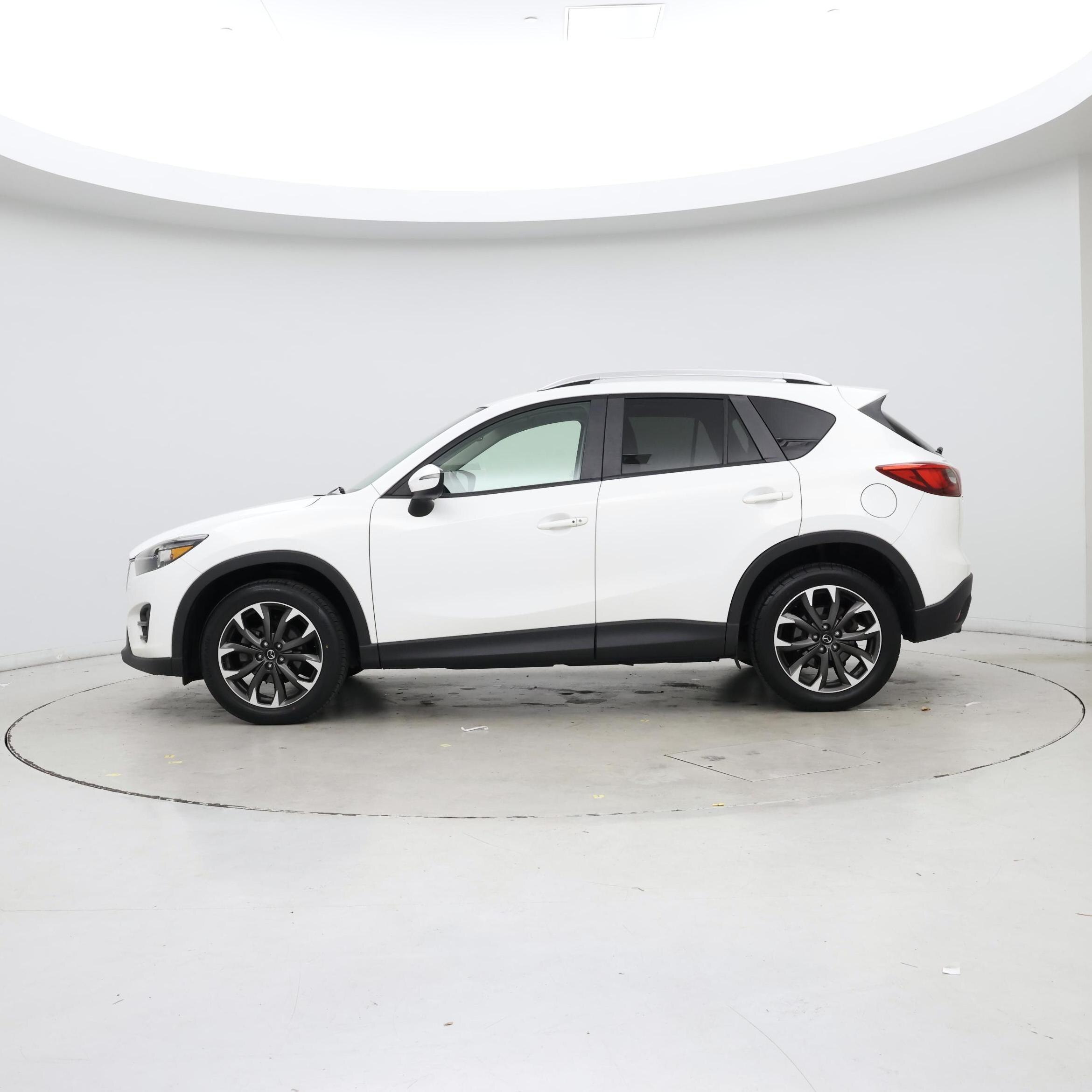 Thumbnail: 2016 Mazda CX-5 - 3
