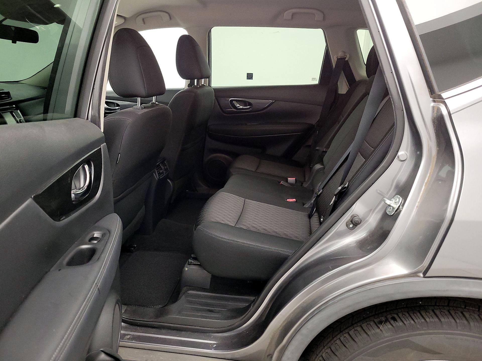 Thumbnail: 2018 Nissan Rogue - 19