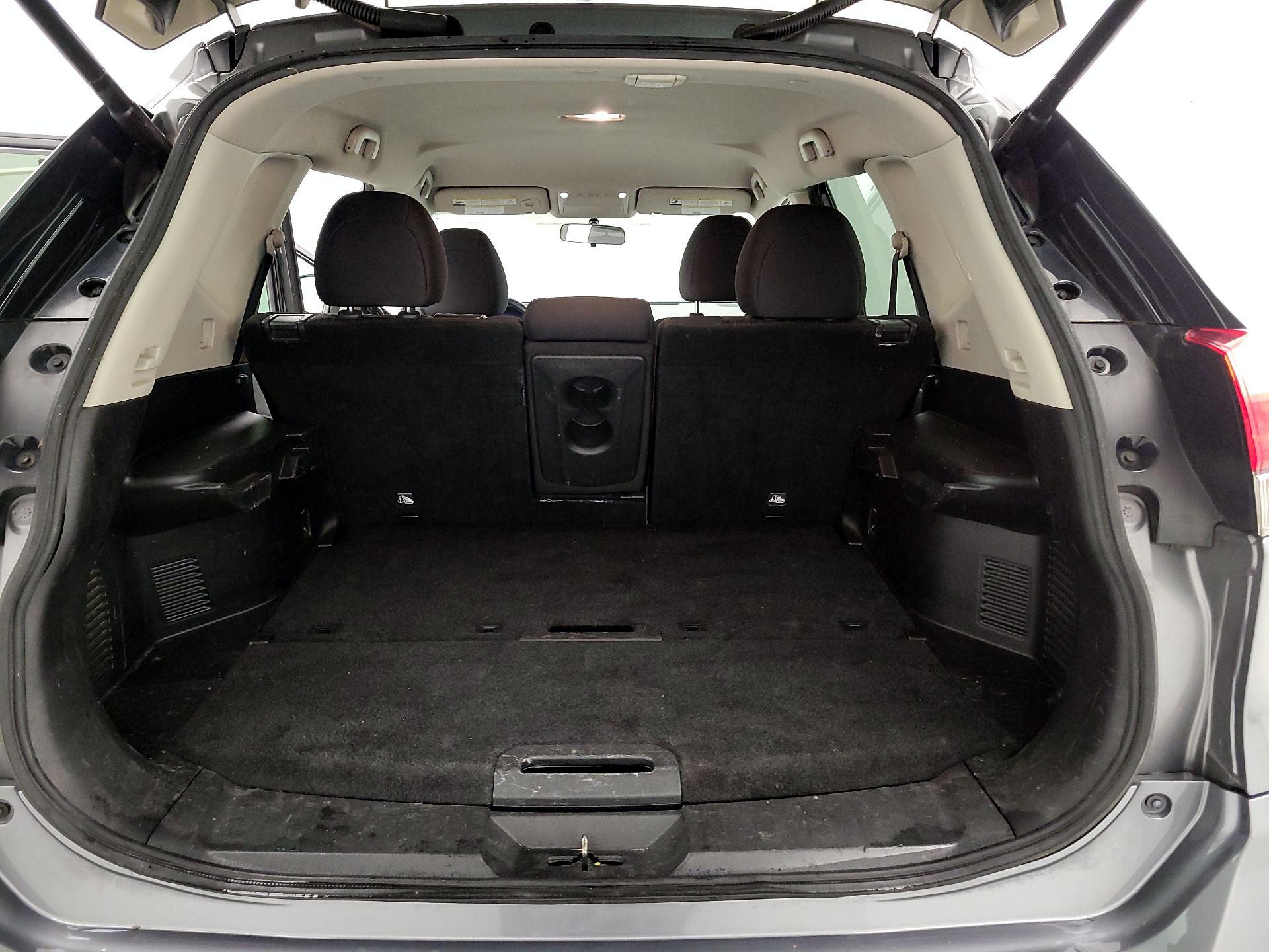 Thumbnail: 2018 Nissan Rogue - 20