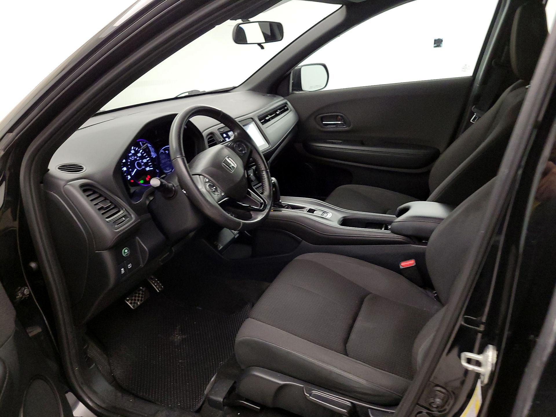 Thumbnail: 2019 Honda HR-V - 11