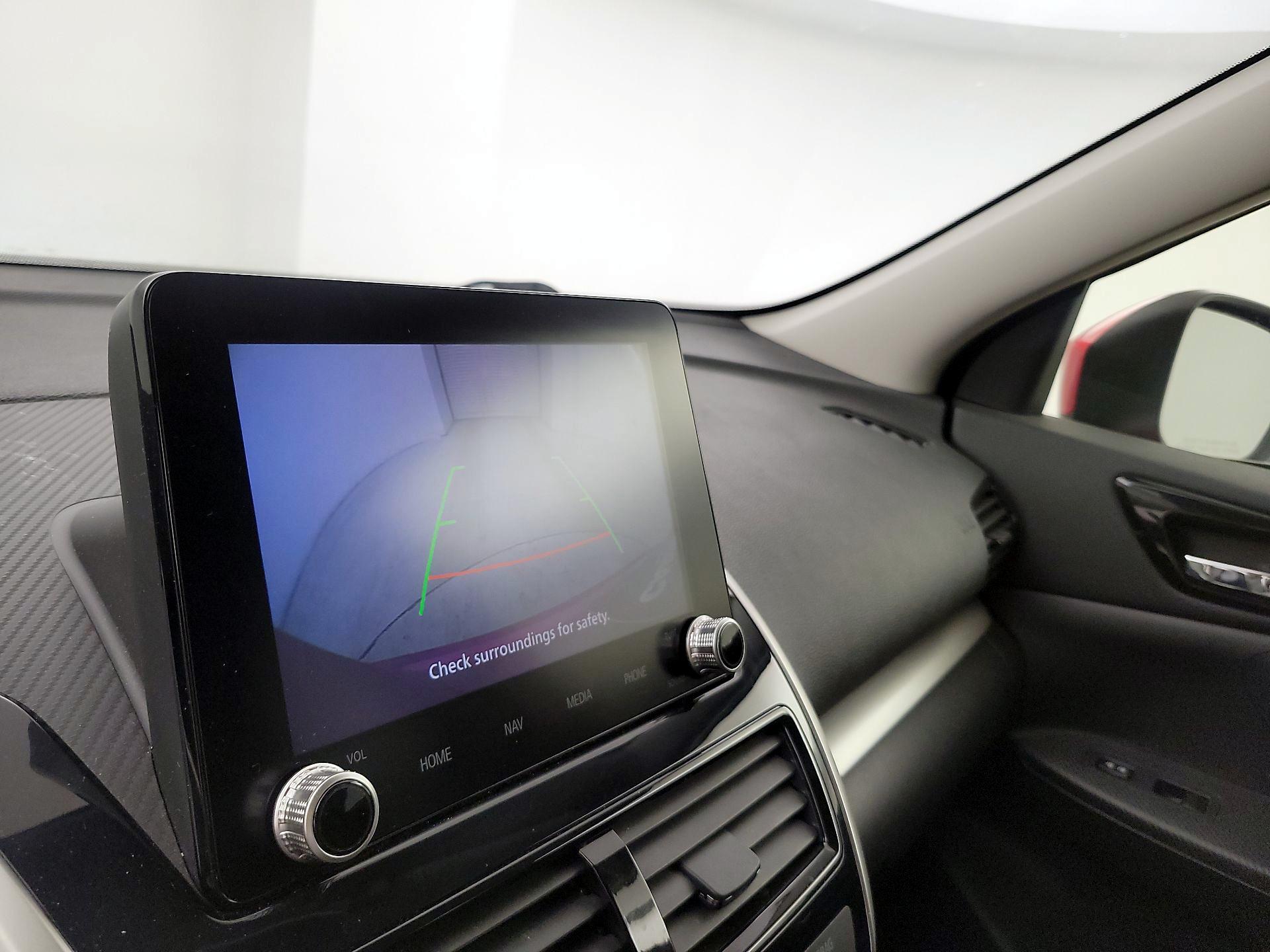 Thumbnail: 2022 Mitsubishi Eclipse Cross - 15