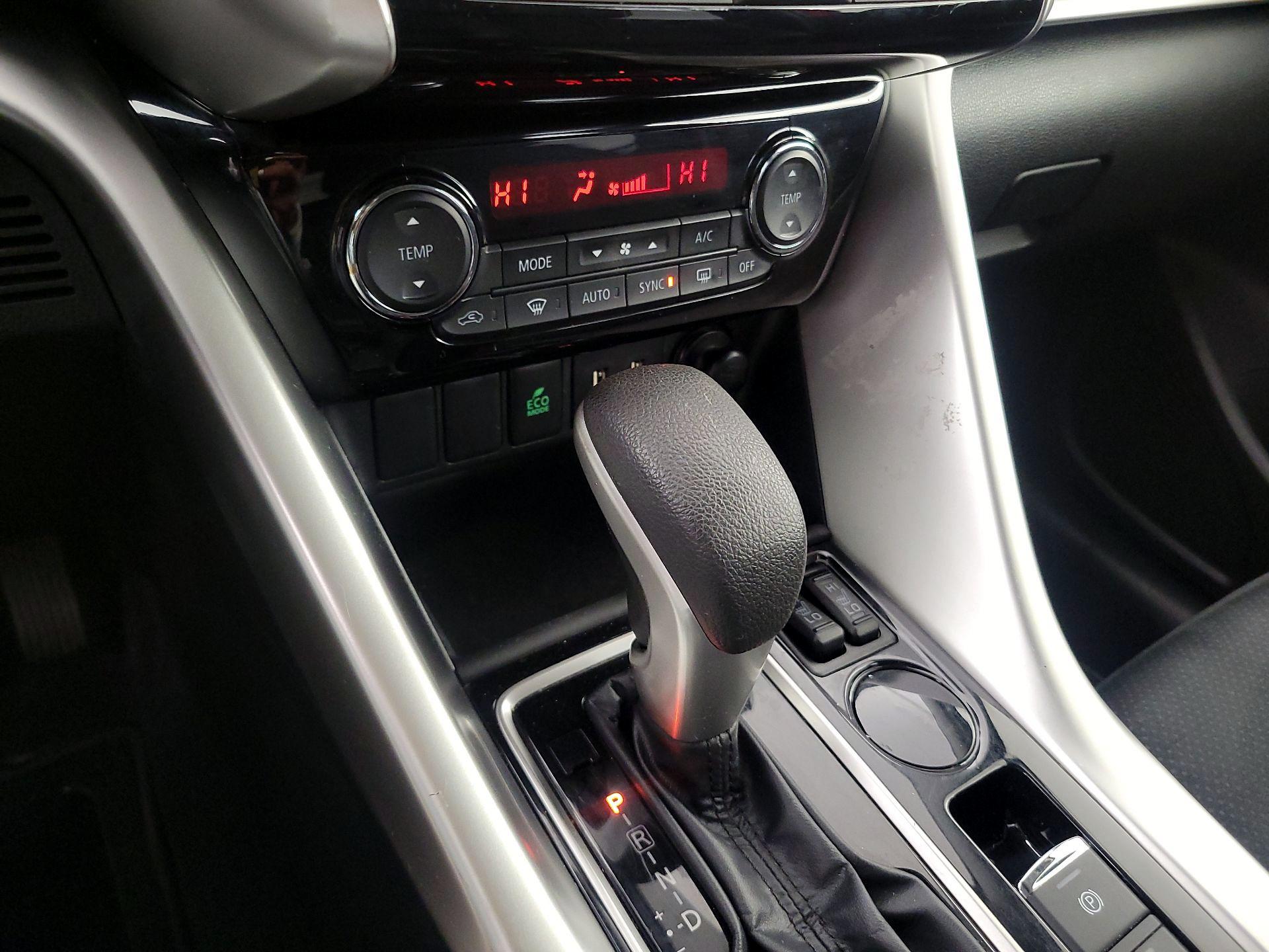 Thumbnail: 2022 Mitsubishi Eclipse Cross - 17