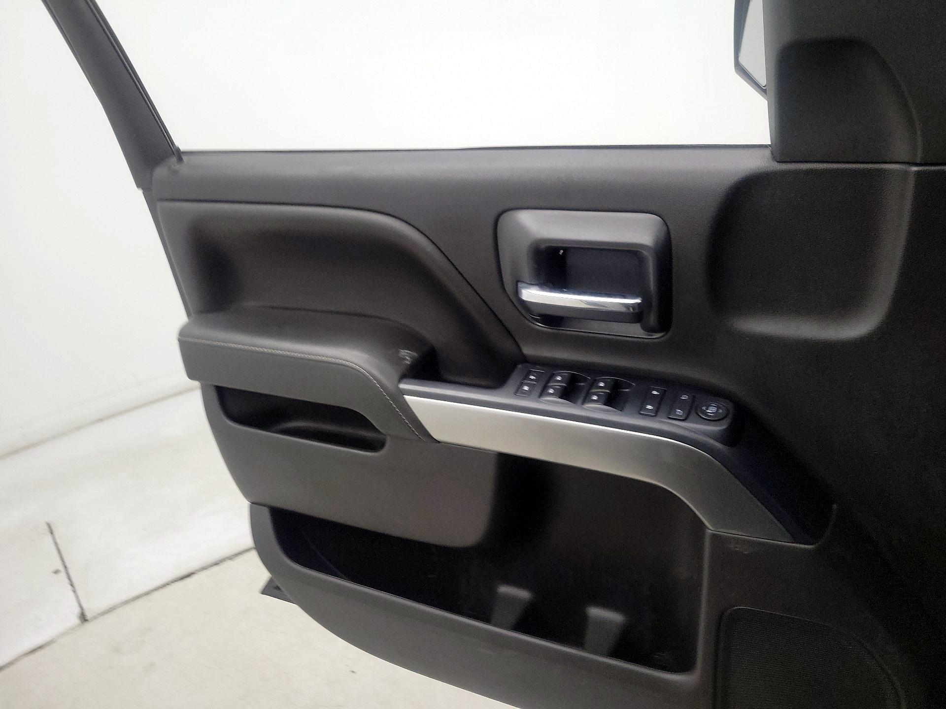 Thumbnail: 2016 Chevrolet Silverado 1500 - 12