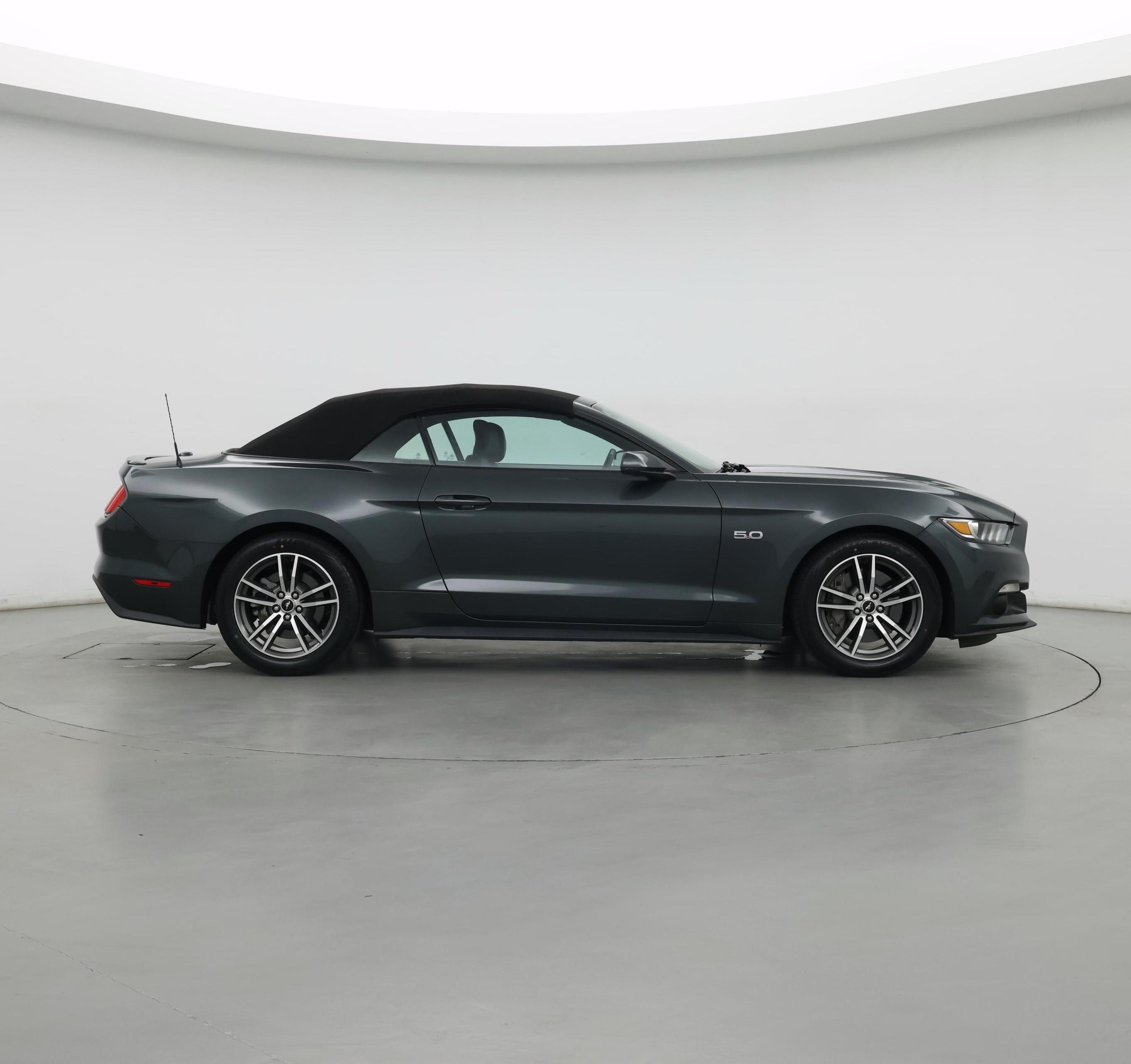 Thumbnail: 2016 Ford Mustang - 7