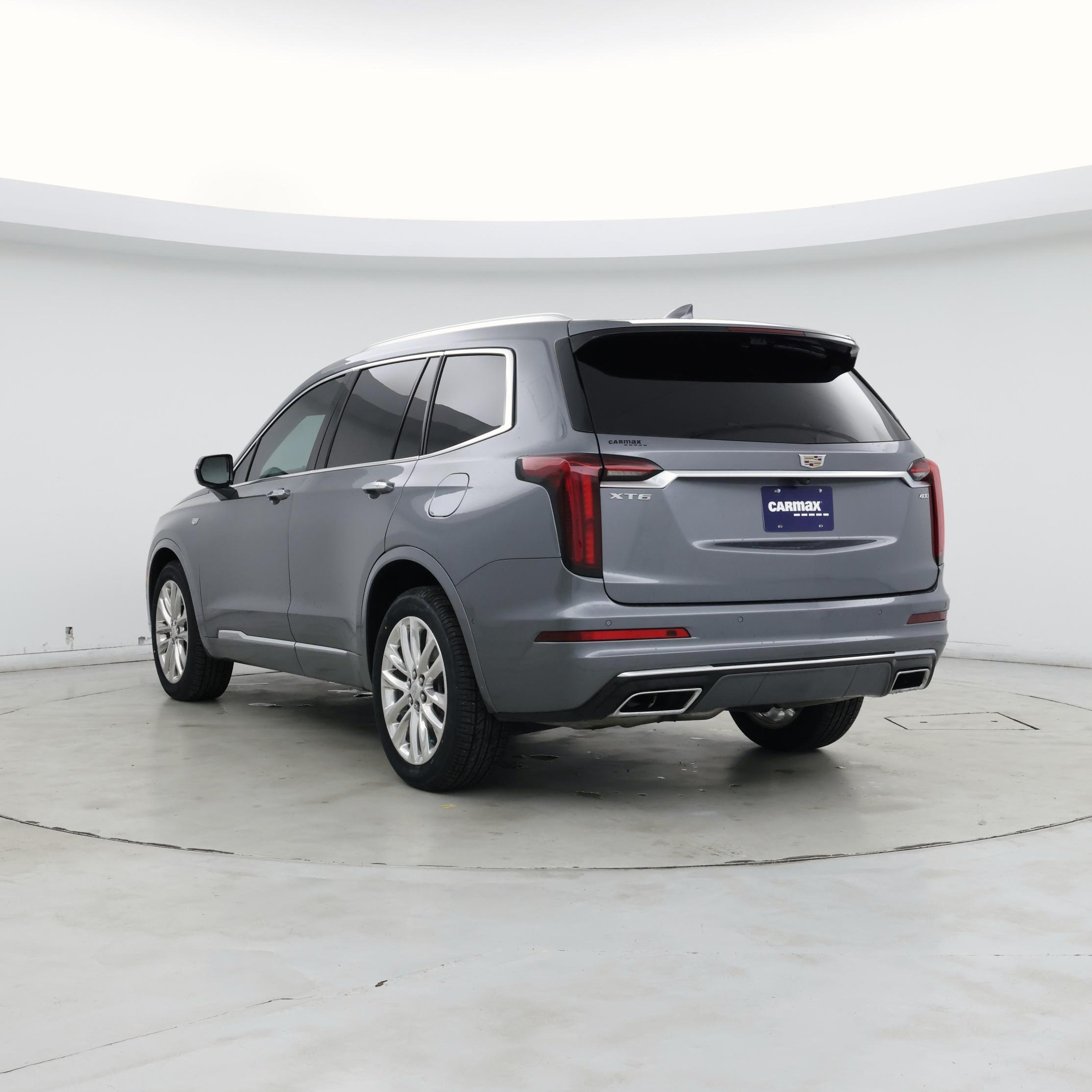 Thumbnail: 2022 Cadillac XT6 - 2