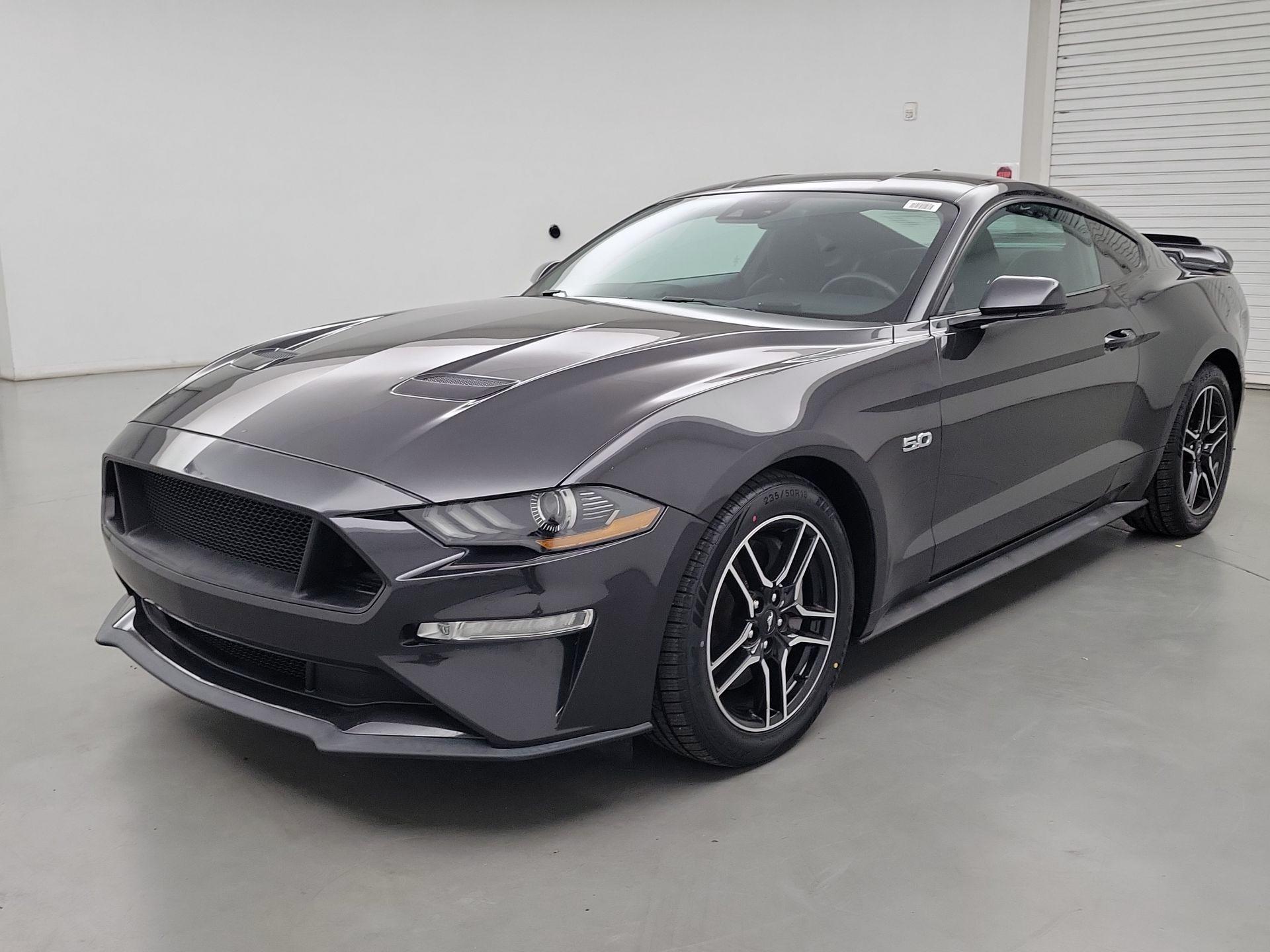 Thumbnail: 2022 Ford Mustang - 3