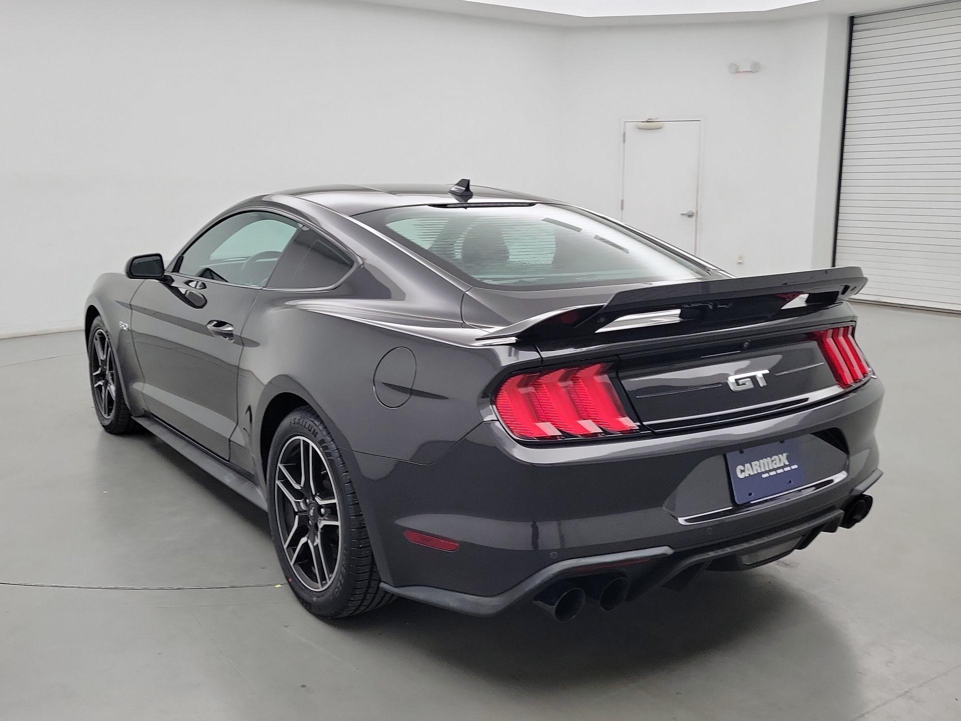 Thumbnail: 2022 Ford Mustang - 7