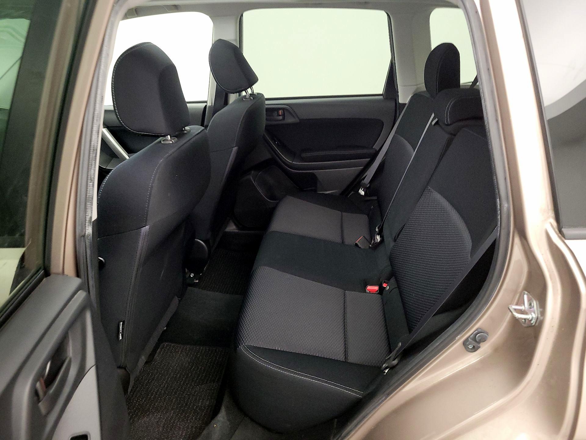 Thumbnail: 2015 Subaru Forester - 20