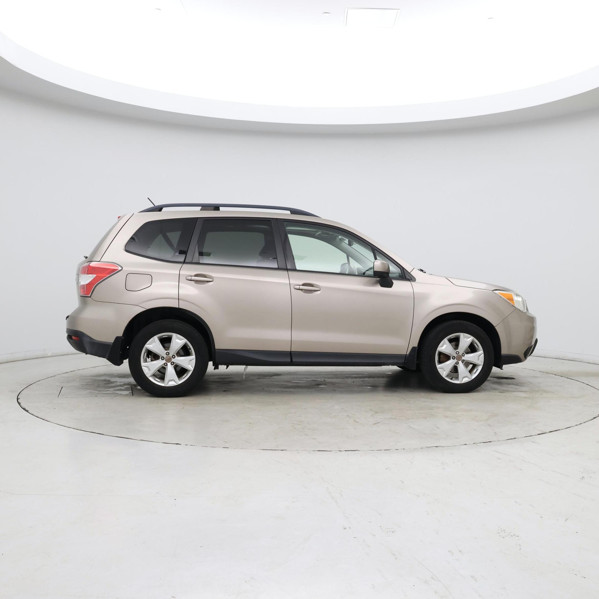 Thumbnail: 2015 Subaru Forester - 7