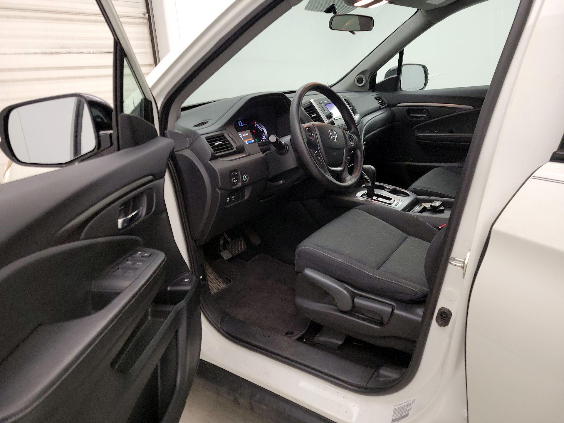 Thumbnail: 2018 Honda Ridgeline - 11