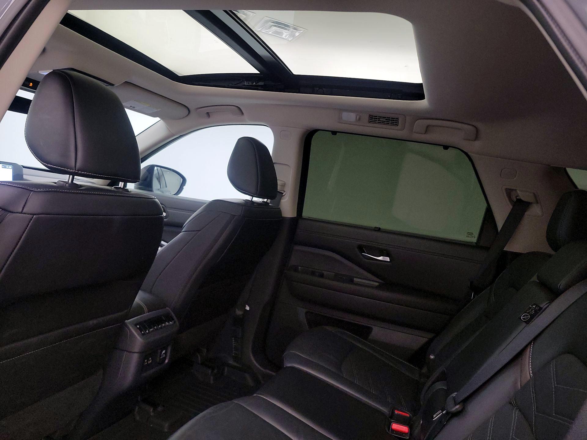 Thumbnail: 2024 Nissan Pathfinder - 20