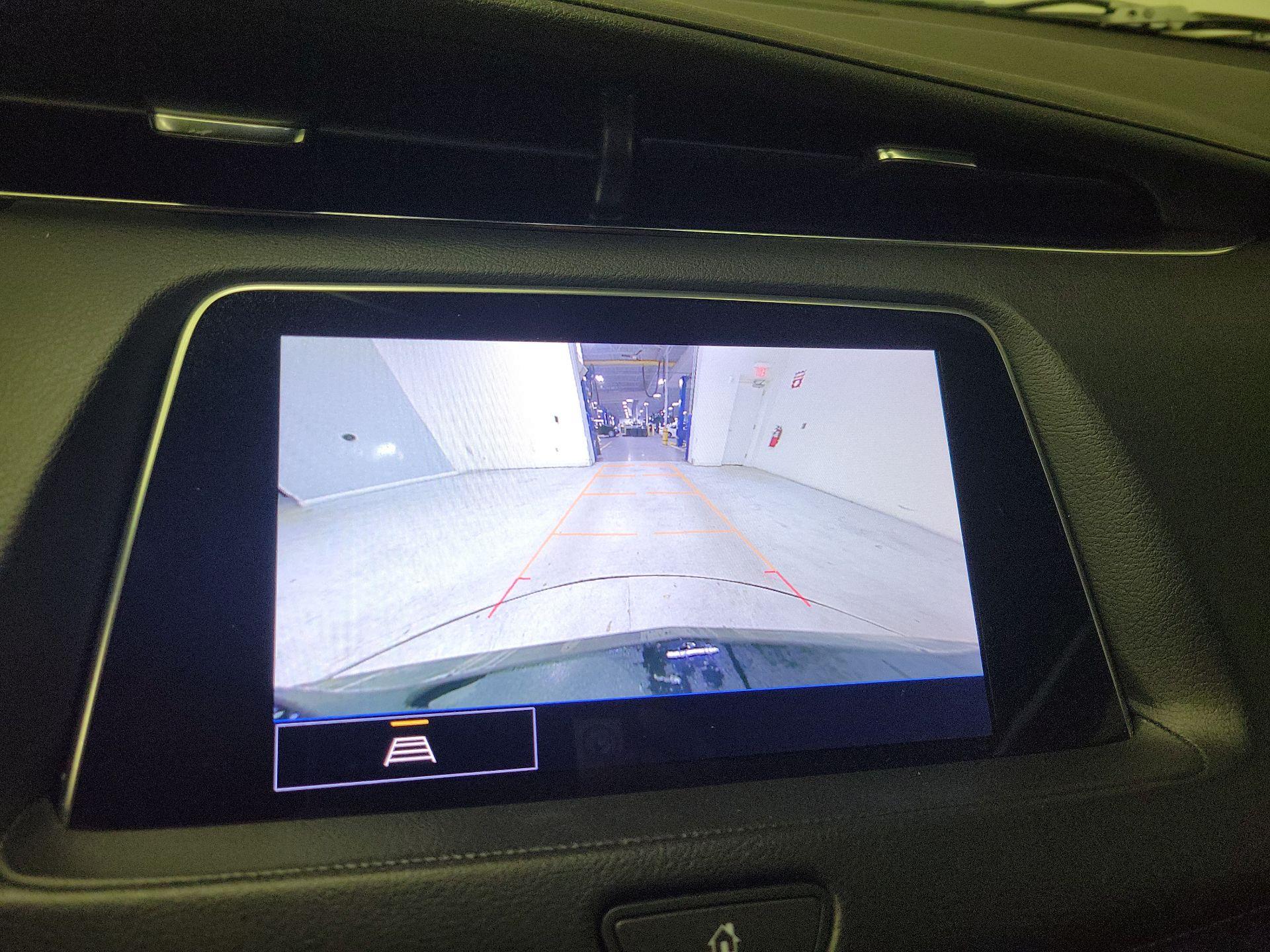 Thumbnail: 2023 Cadillac XT4 - 14