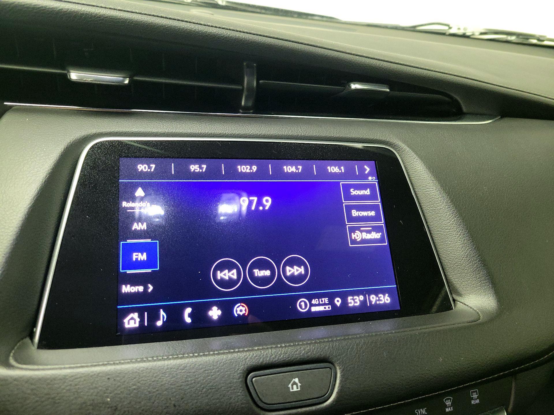 Thumbnail: 2023 Cadillac XT4 - 15