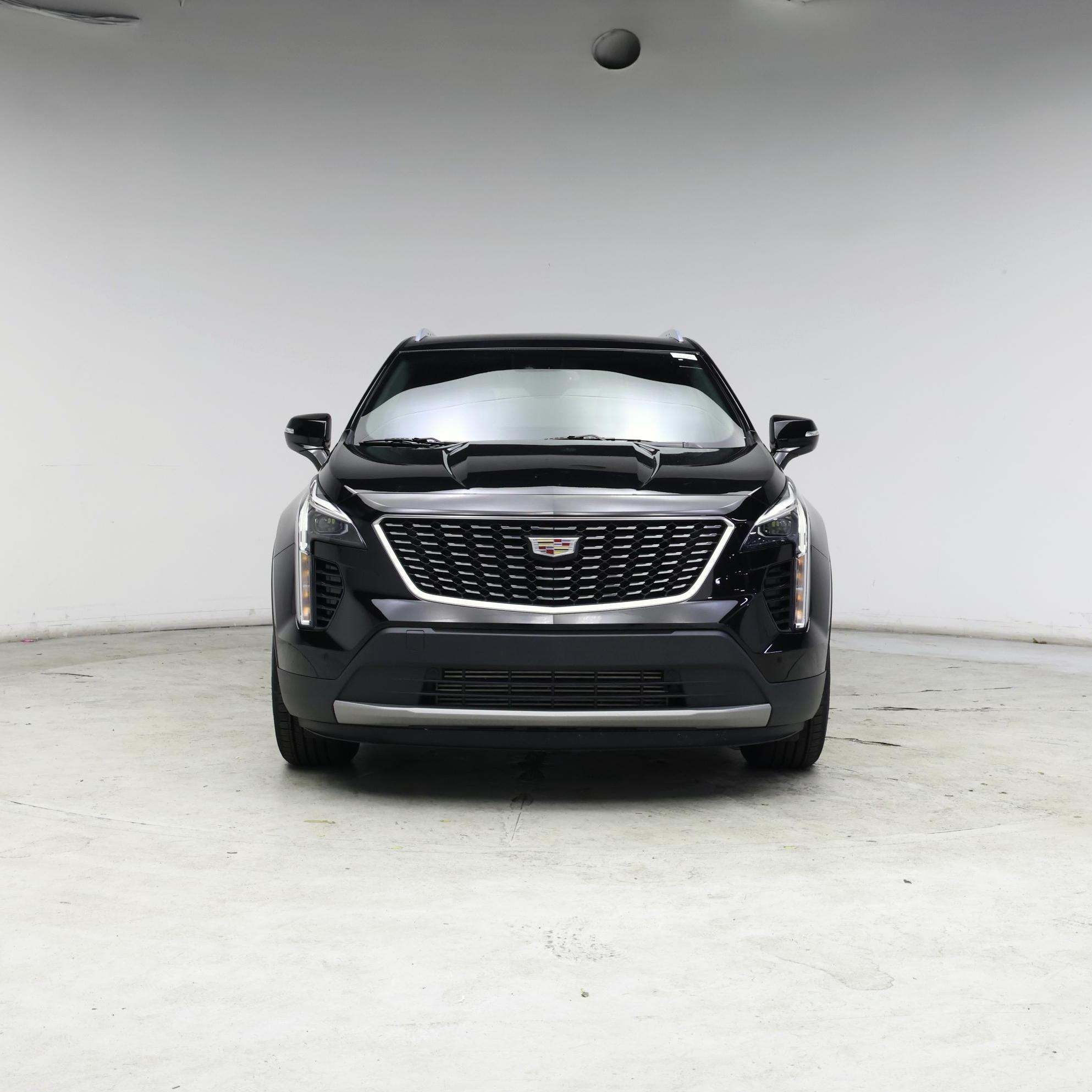 Thumbnail: 2023 Cadillac XT4 - 5
