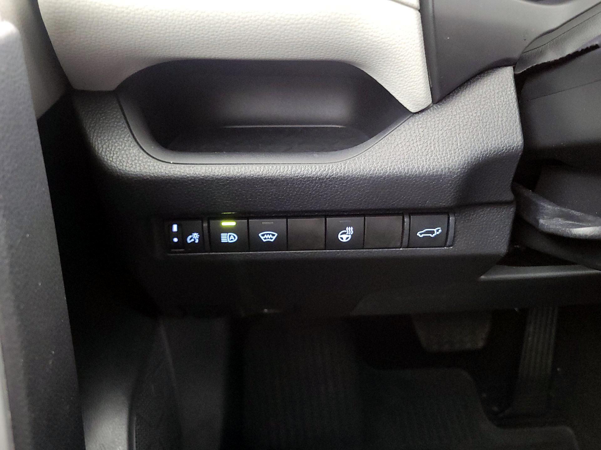 Thumbnail: 2024 Toyota RAV4 - 13