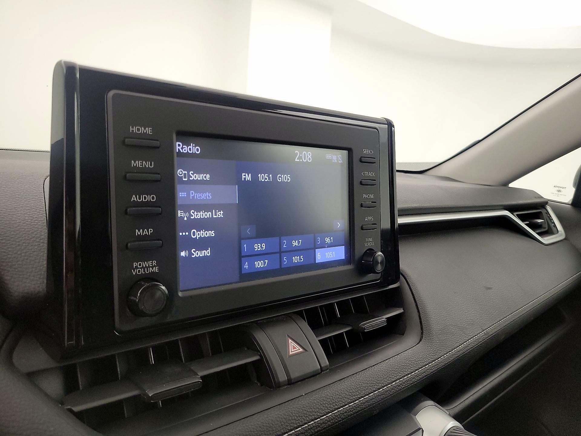 Thumbnail: 2019 Toyota RAV4 - 15