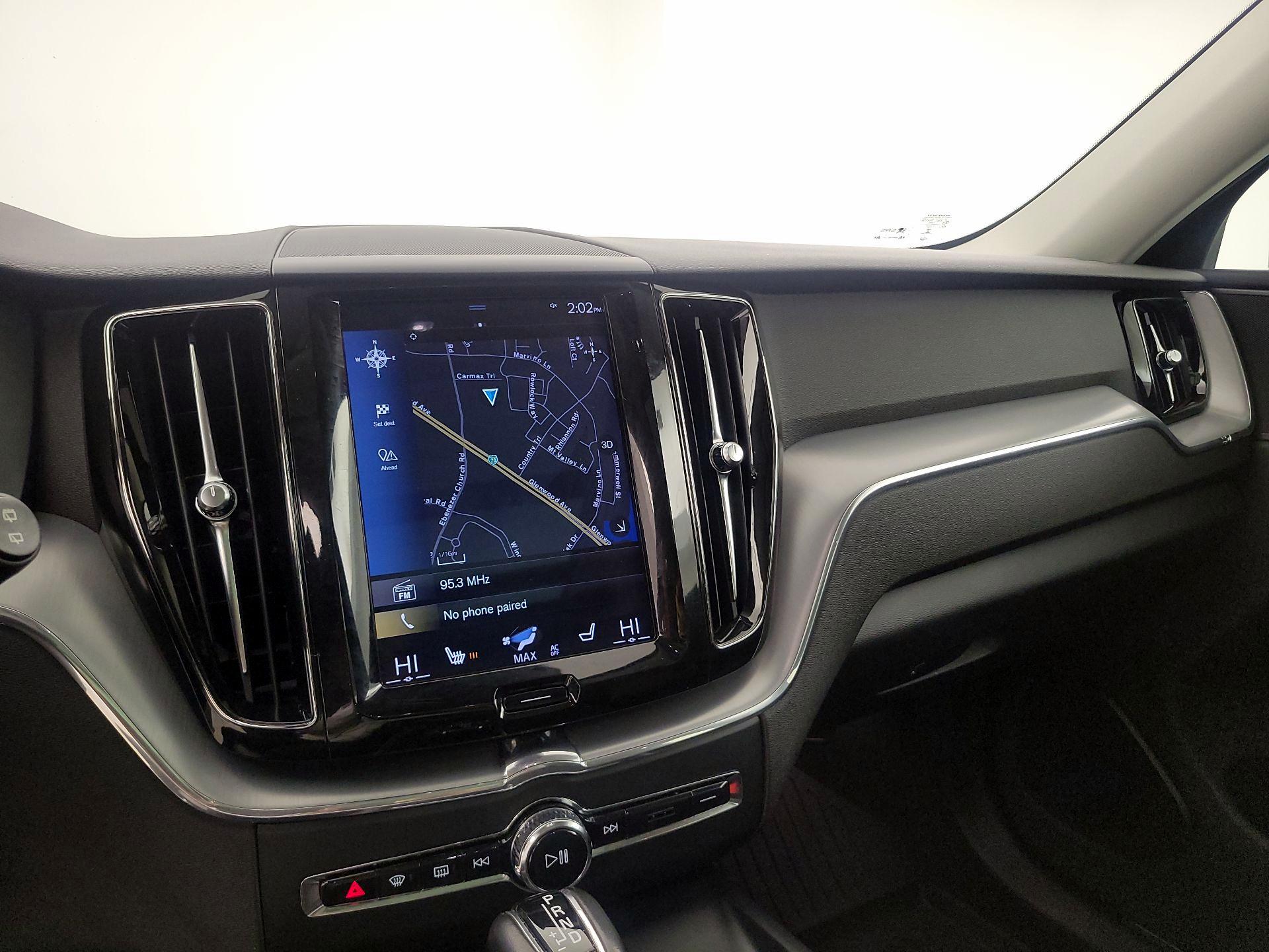 Thumbnail: 2018 Volvo XC60 - 14