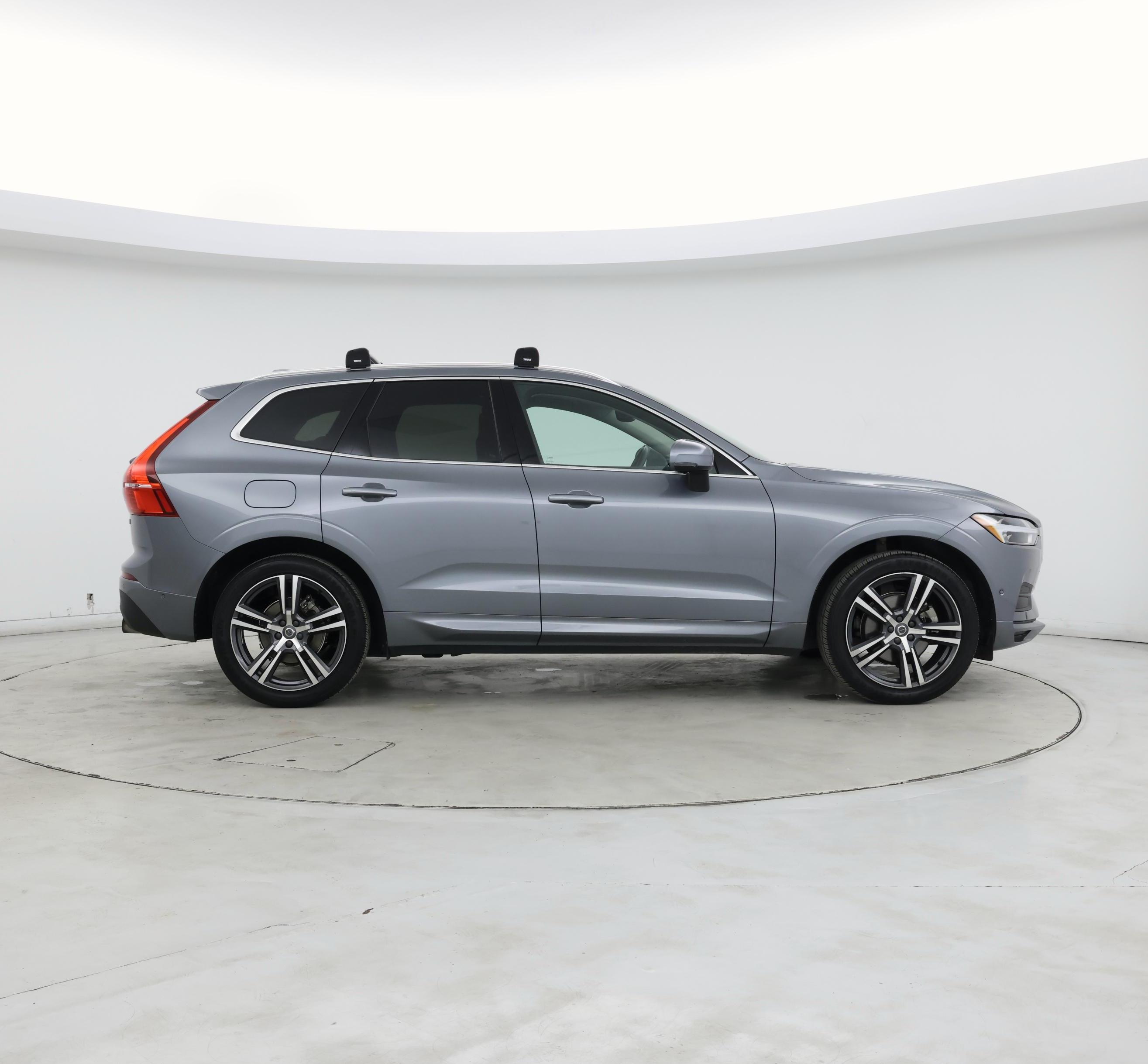 Thumbnail: 2018 Volvo XC60 - 7