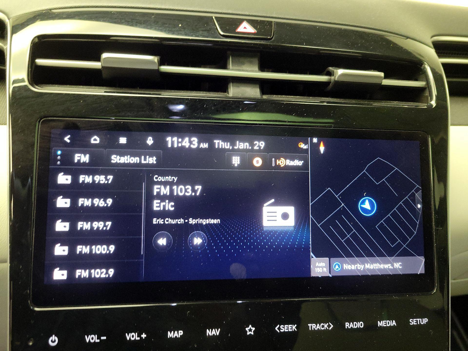 Thumbnail: 2023 Hyundai Tucson - 16