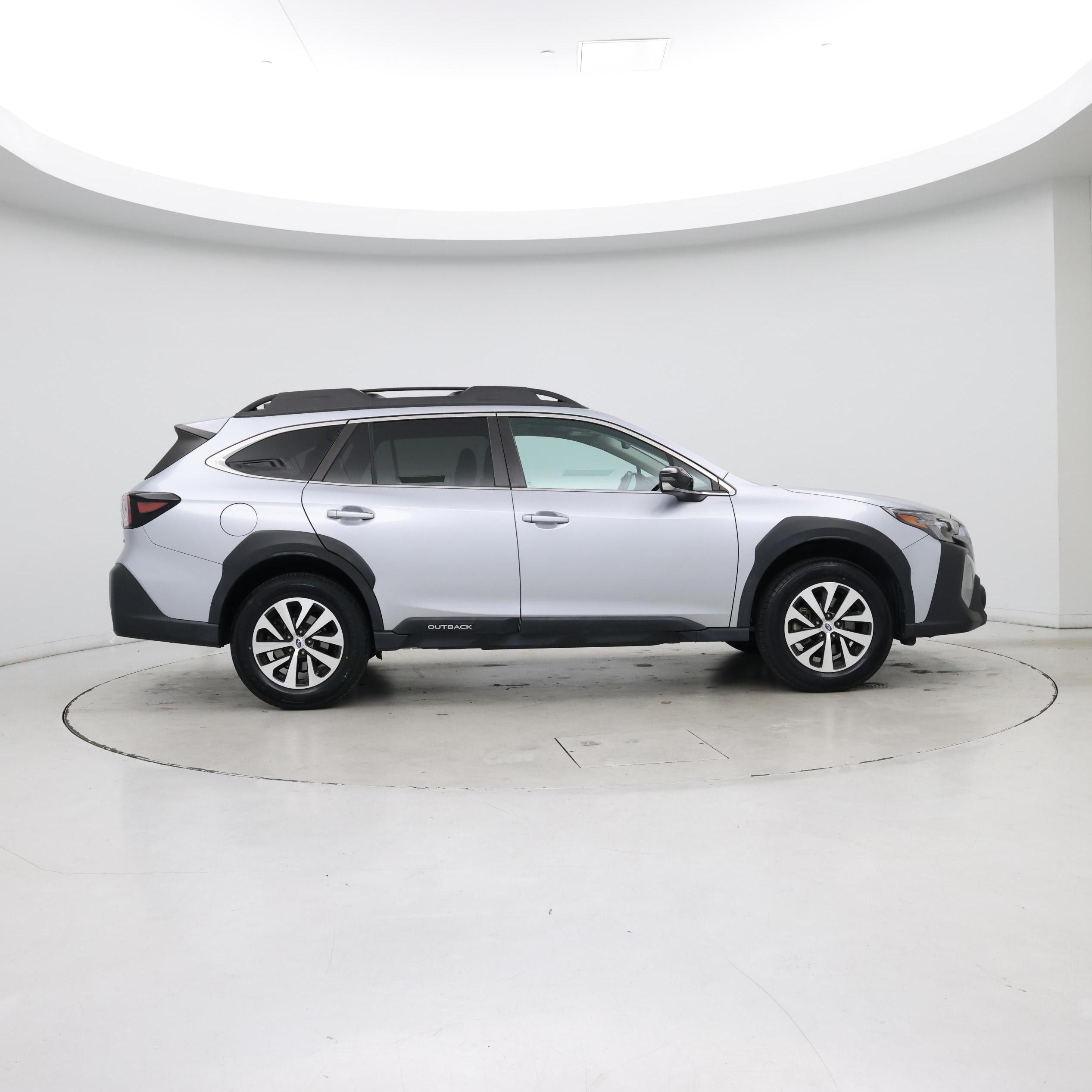 Thumbnail: 2023 Subaru Outback - 7