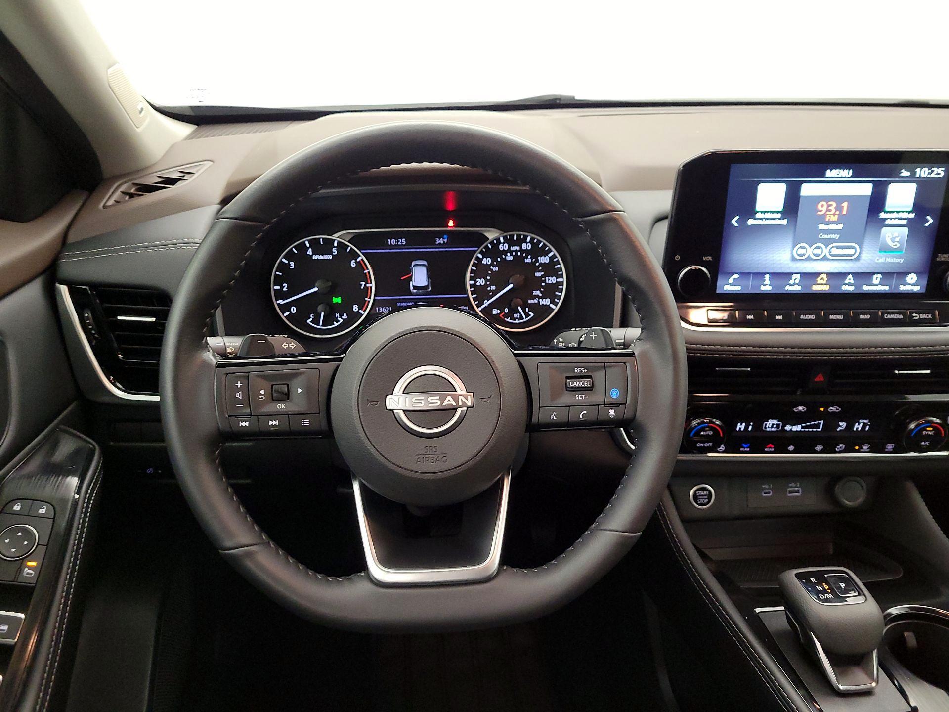 Thumbnail: 2023 Nissan Rogue - 10