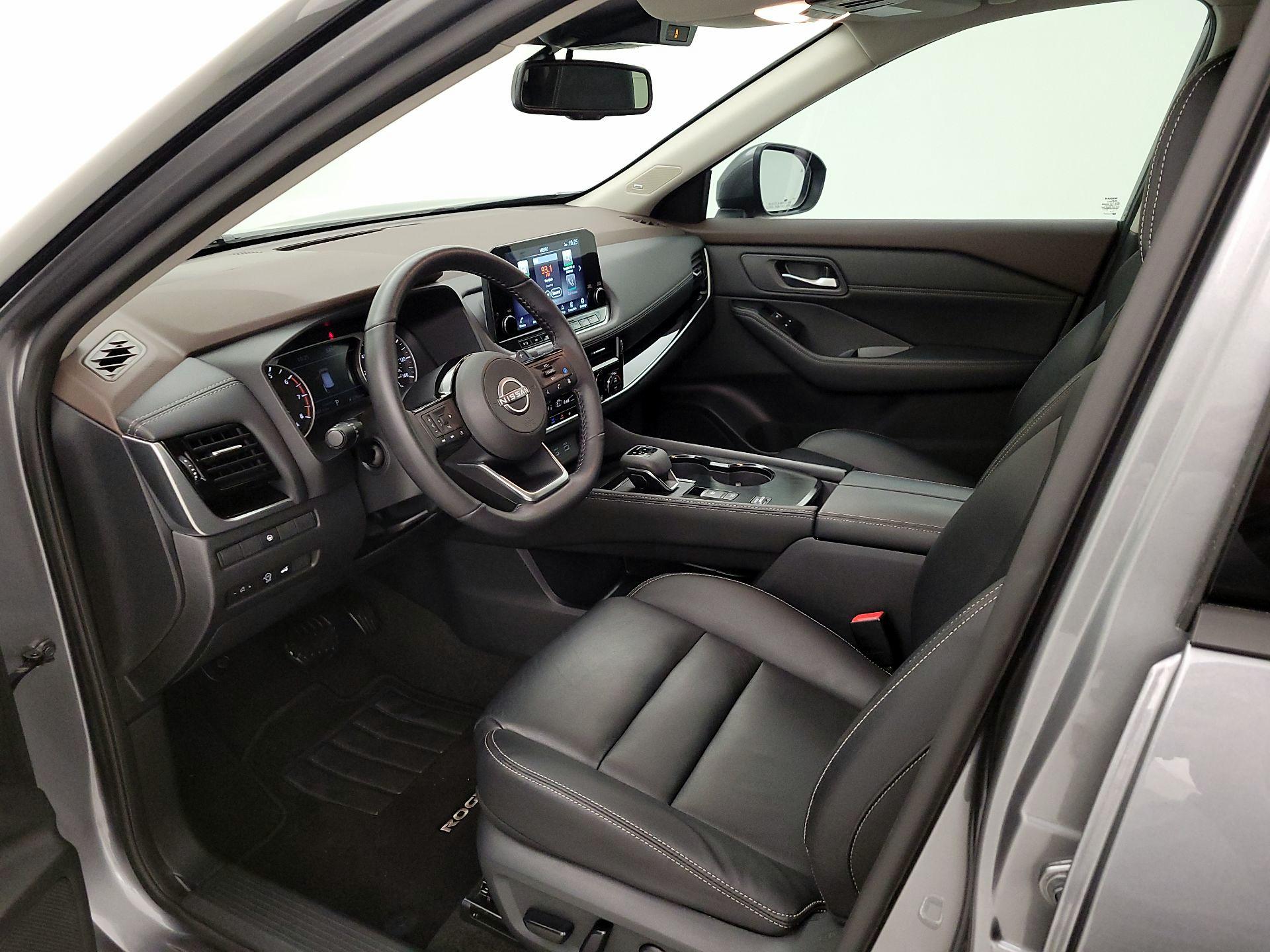 Thumbnail: 2023 Nissan Rogue - 11