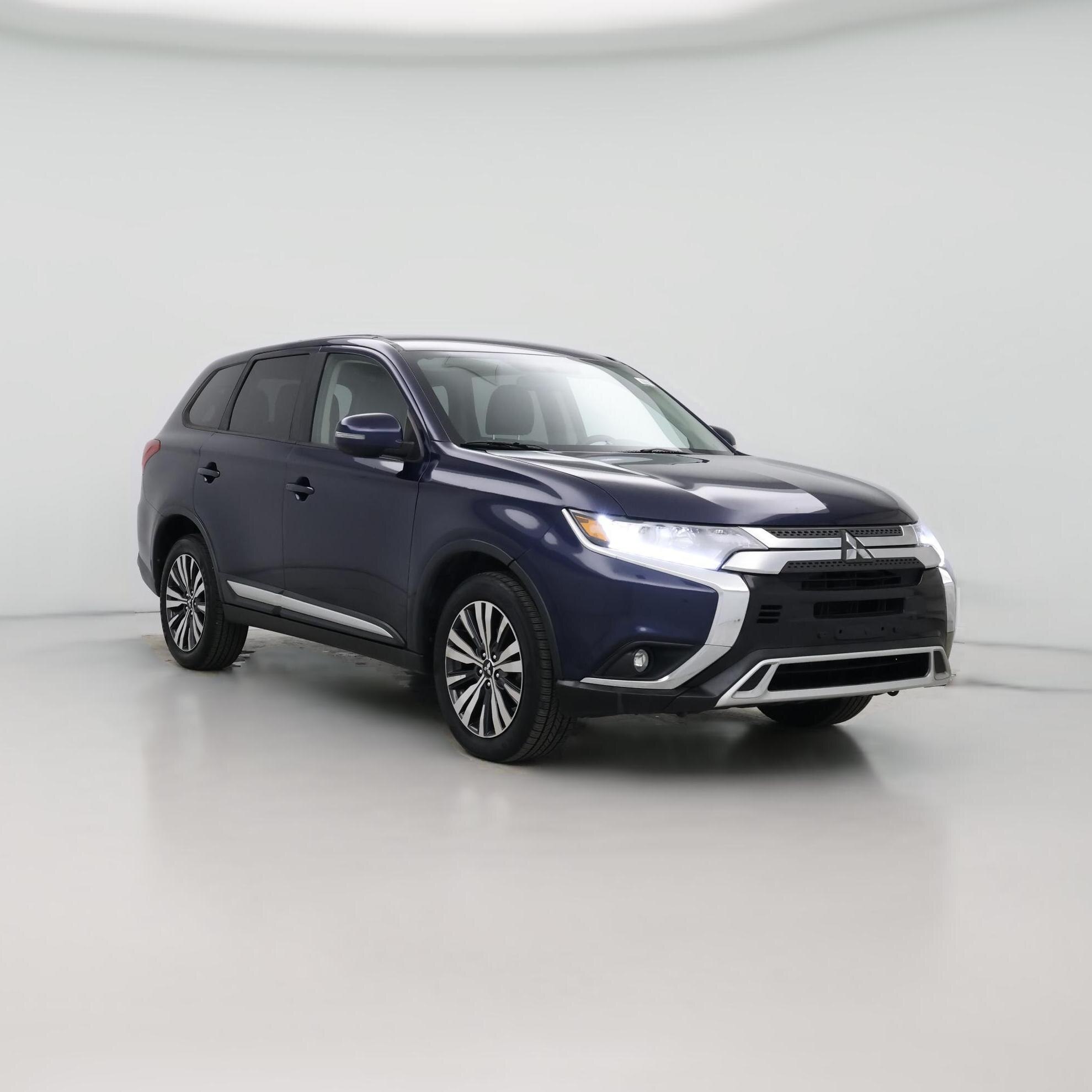 Thumbnail: 2019 Mitsubishi Outlander - 1