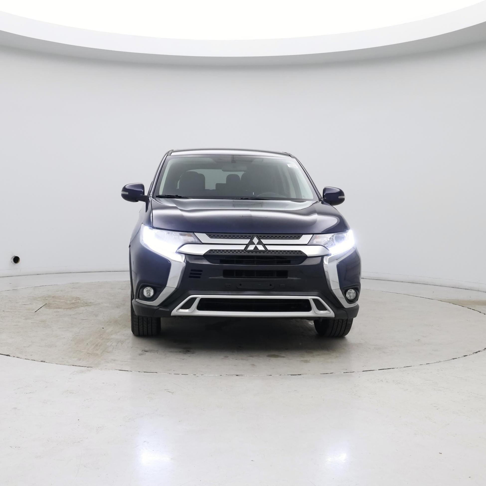 Thumbnail: 2019 Mitsubishi Outlander - 5