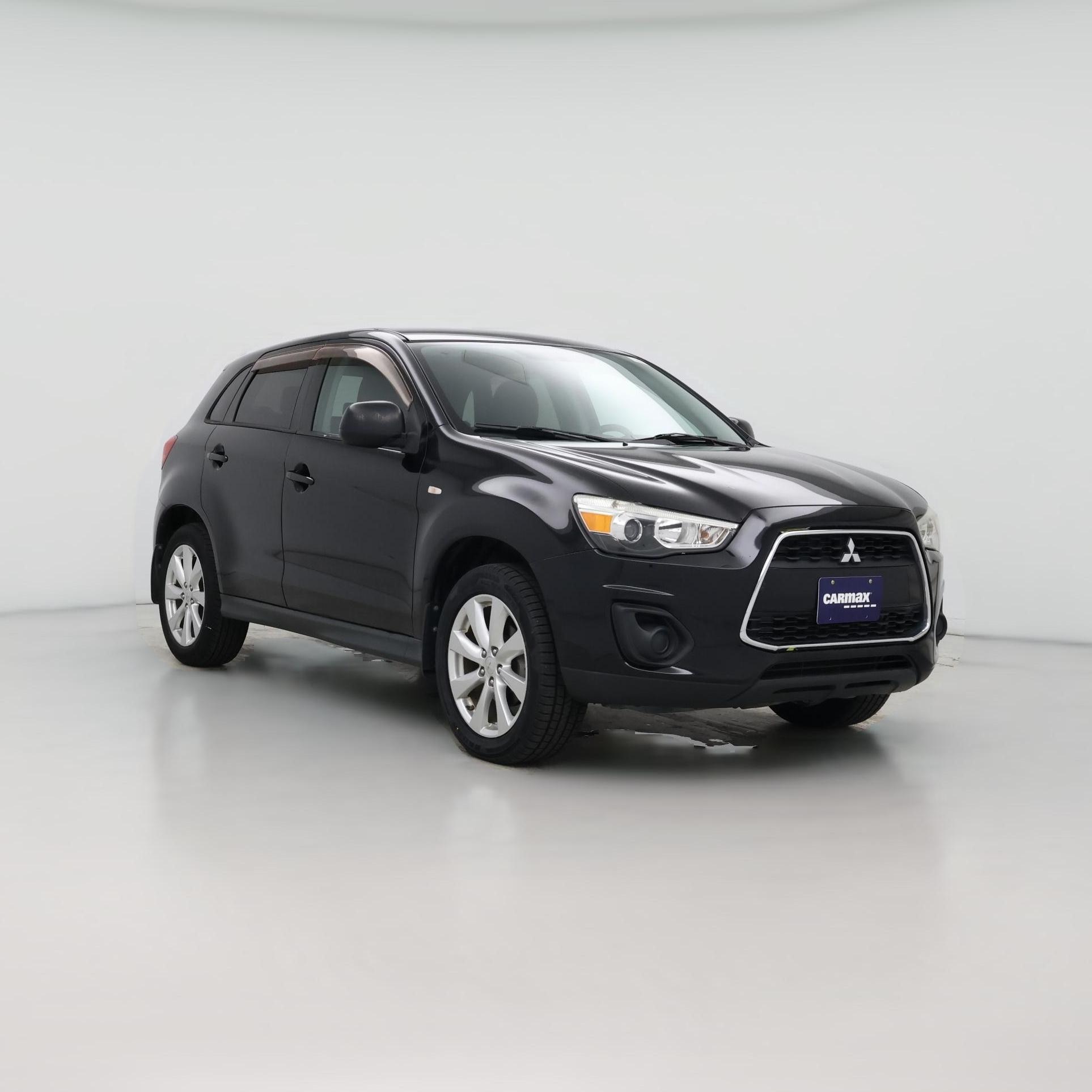 Thumbnail: 2015 Mitsubishi Outlander Sport - 1