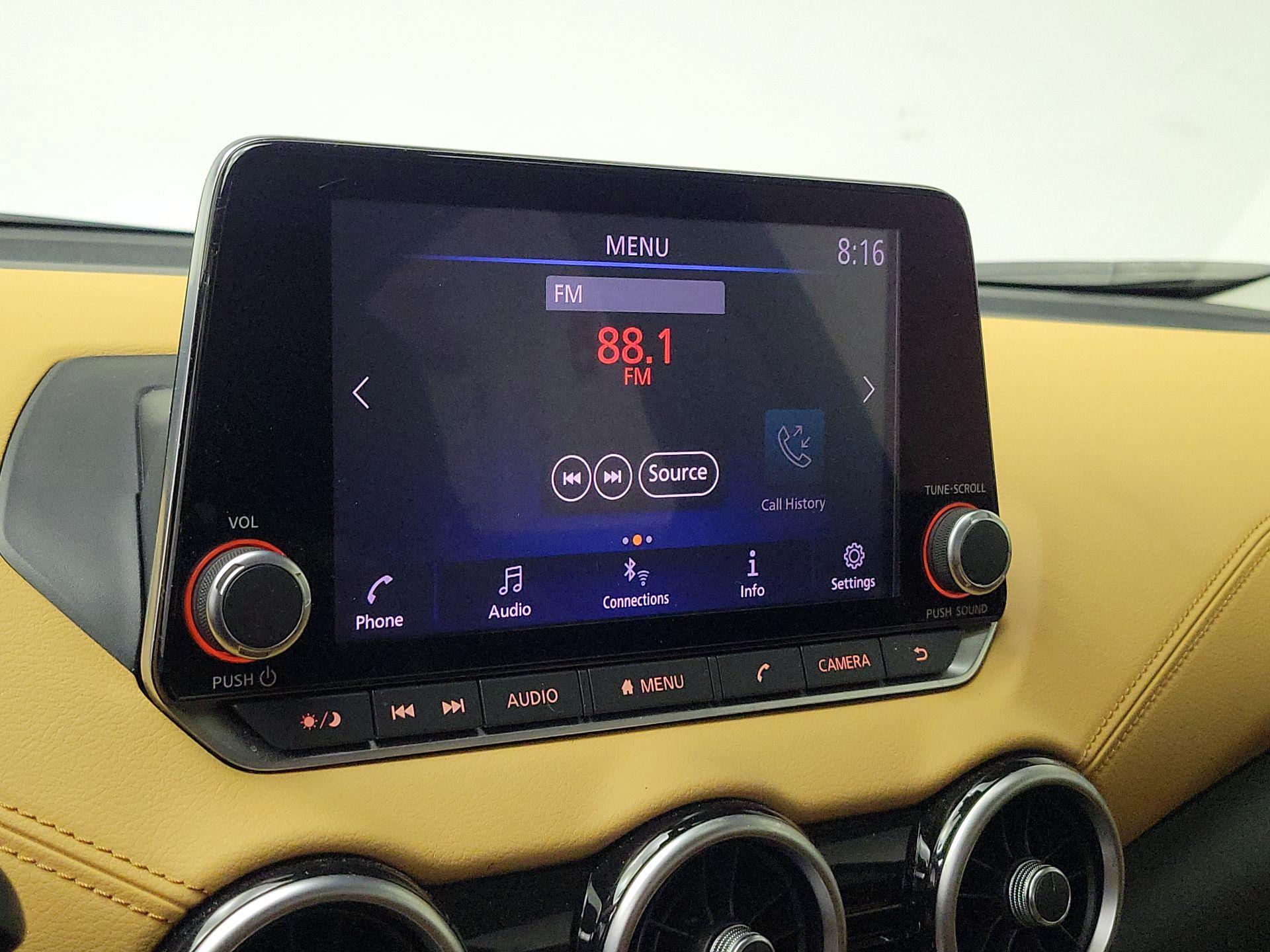 Thumbnail: 2020 Nissan Sentra - 15