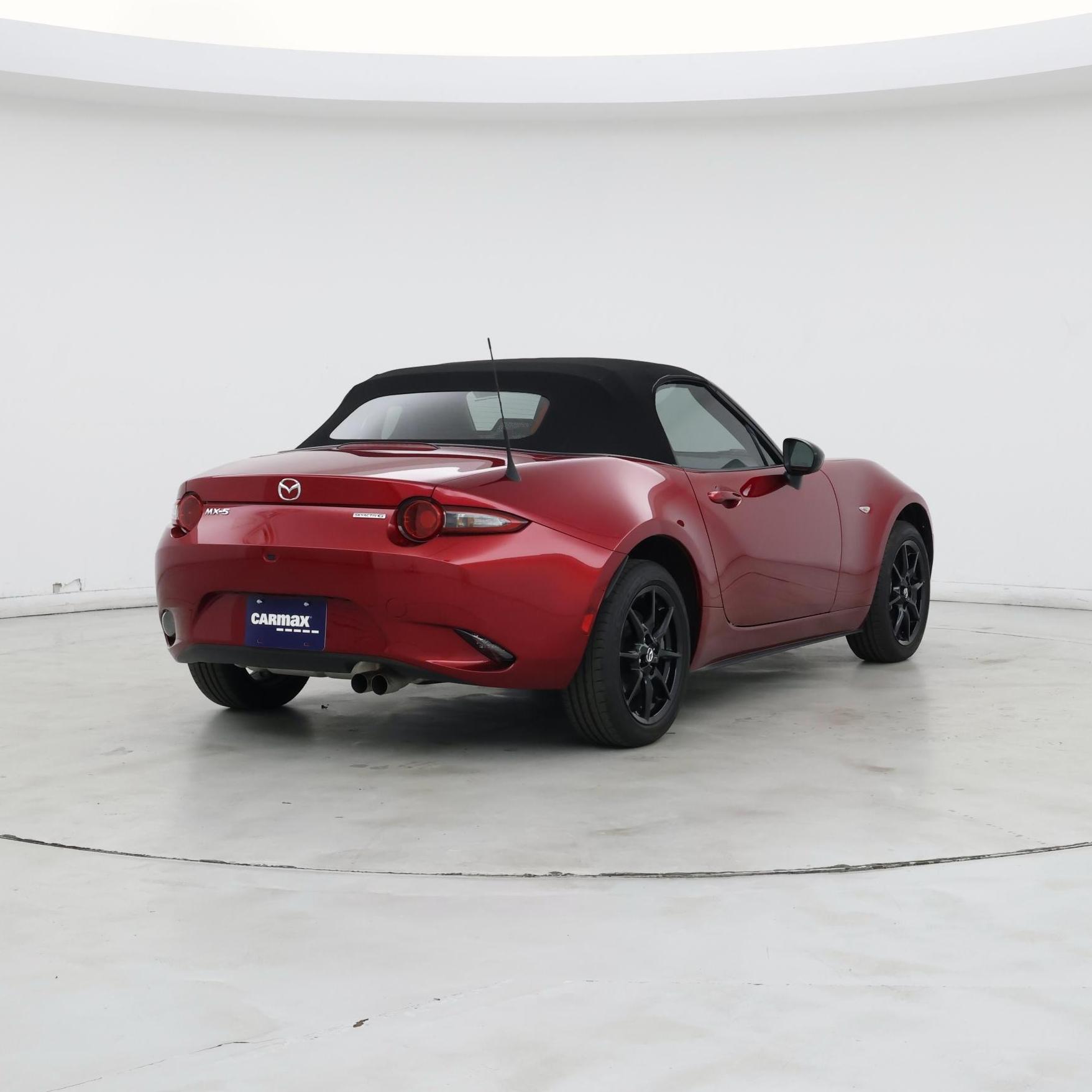 Thumbnail: 2023 Mazda MX-5 Miata - 8