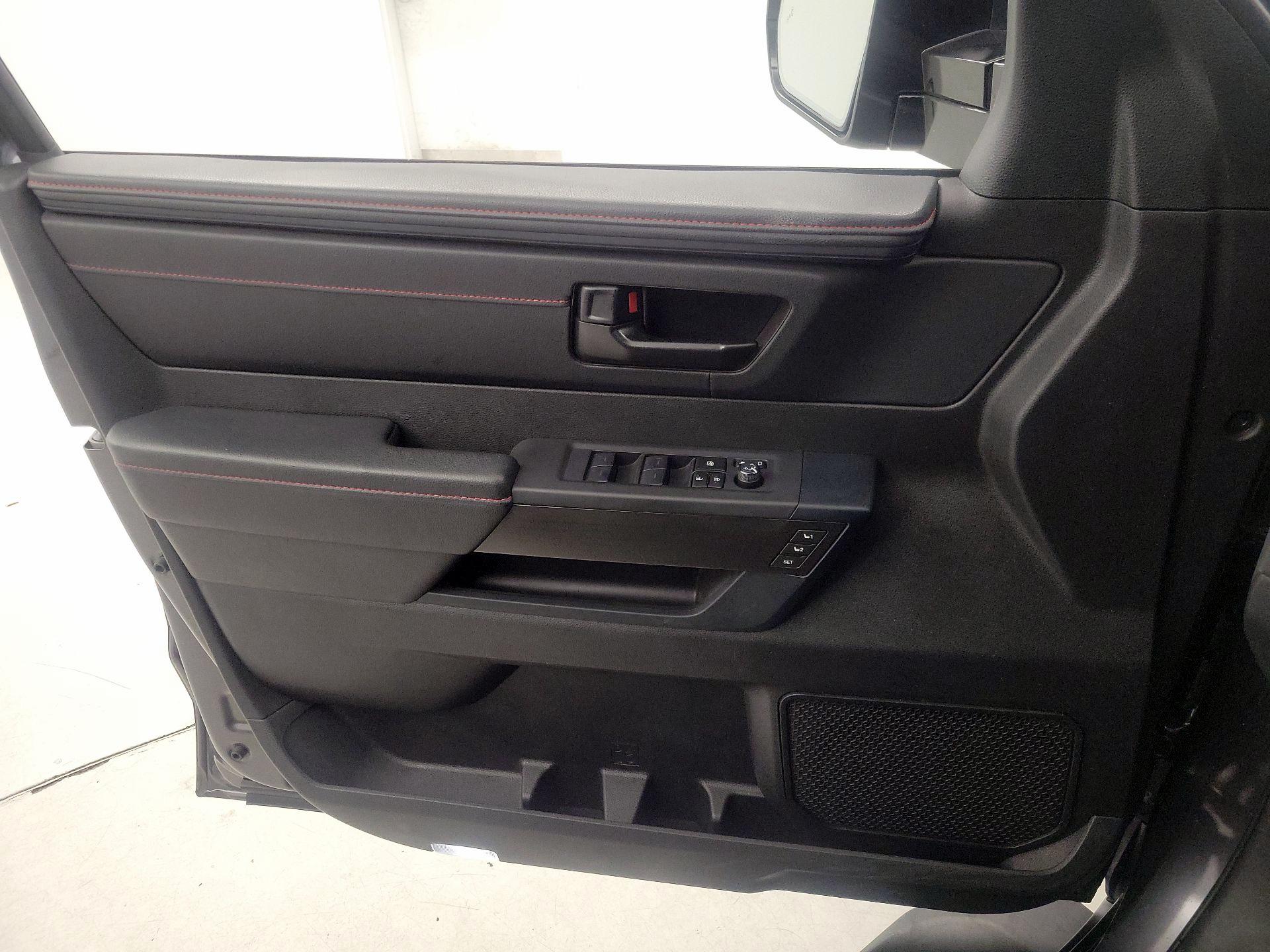 Thumbnail: 2024 Toyota Tundra - 12